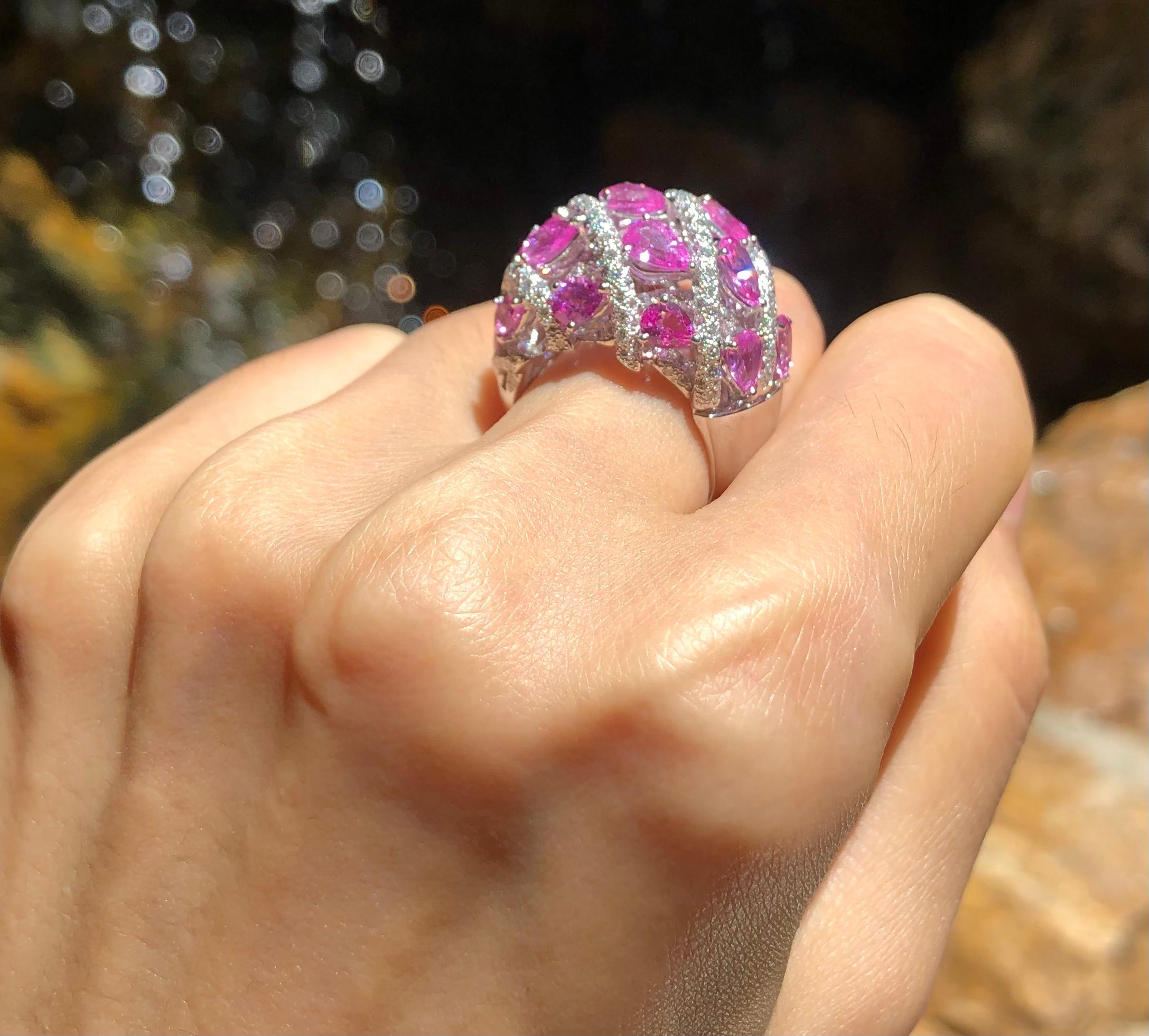 Contemporary Pink Sapphire with Diamond Ring Set in 18 Karat White Gold Settings For Sale