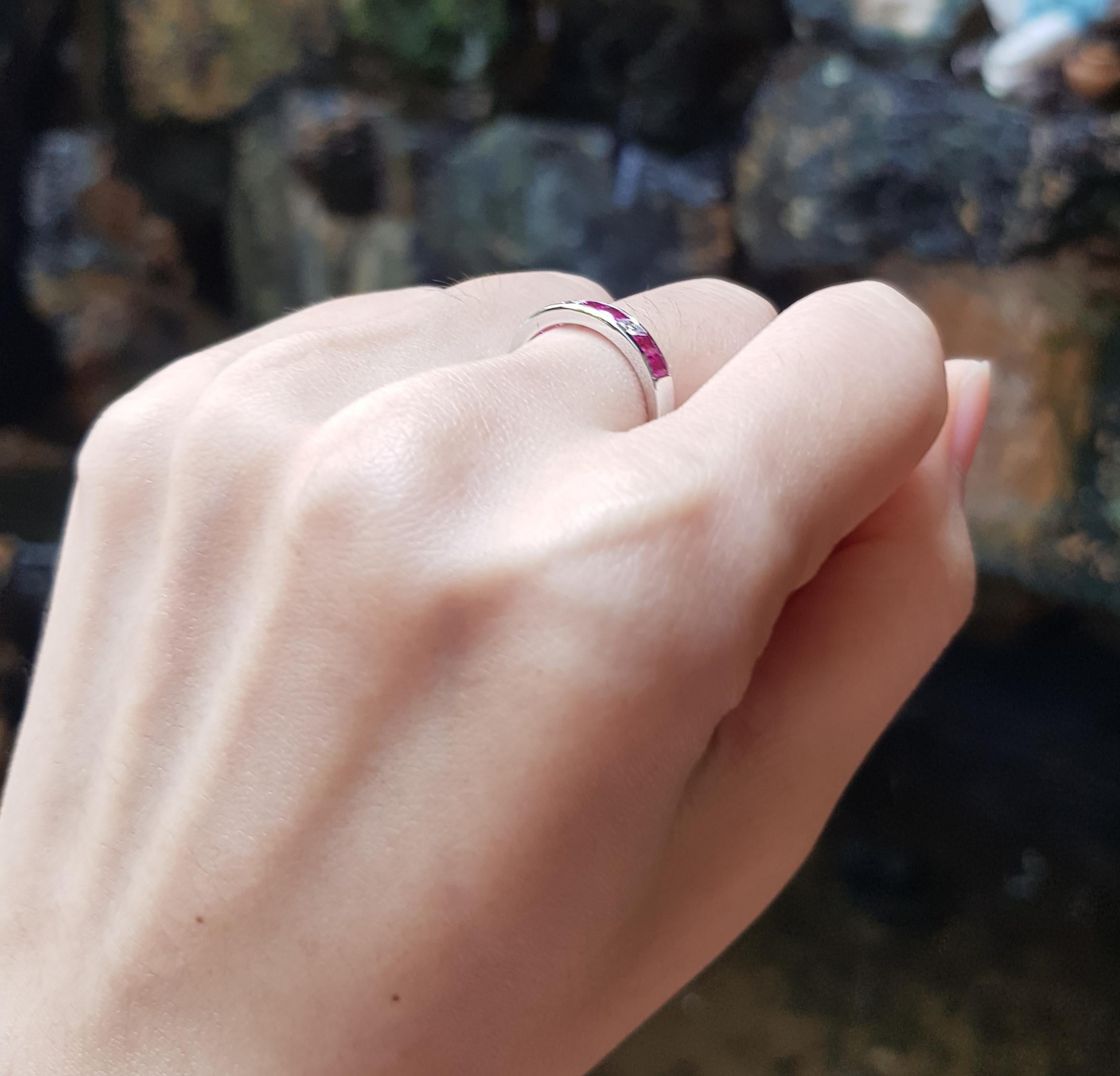 Ring mit rosa Saphir und Diamant in 18 Karat Weißgoldfassung für Damen oder Herren im Angebot
