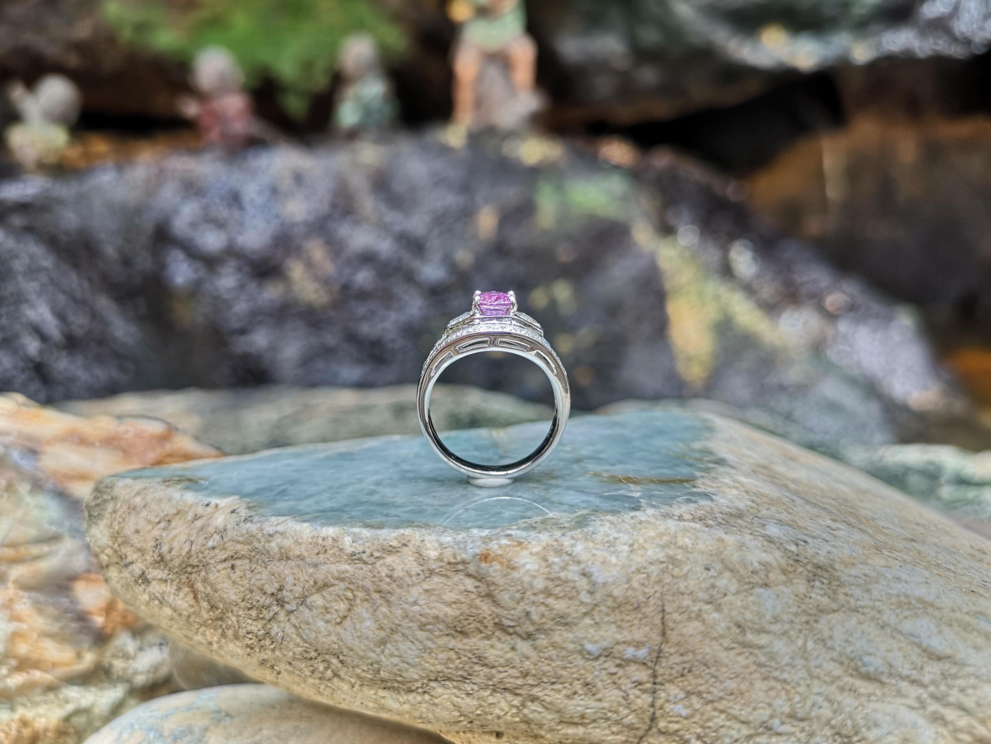 Pink Sapphire with Diamond Ring set in 18 Karat White Gold Settings For Sale 1