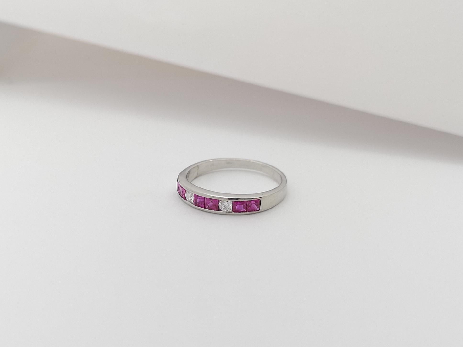 Ring mit rosa Saphir und Diamant in 18 Karat Weißgoldfassung im Angebot 3