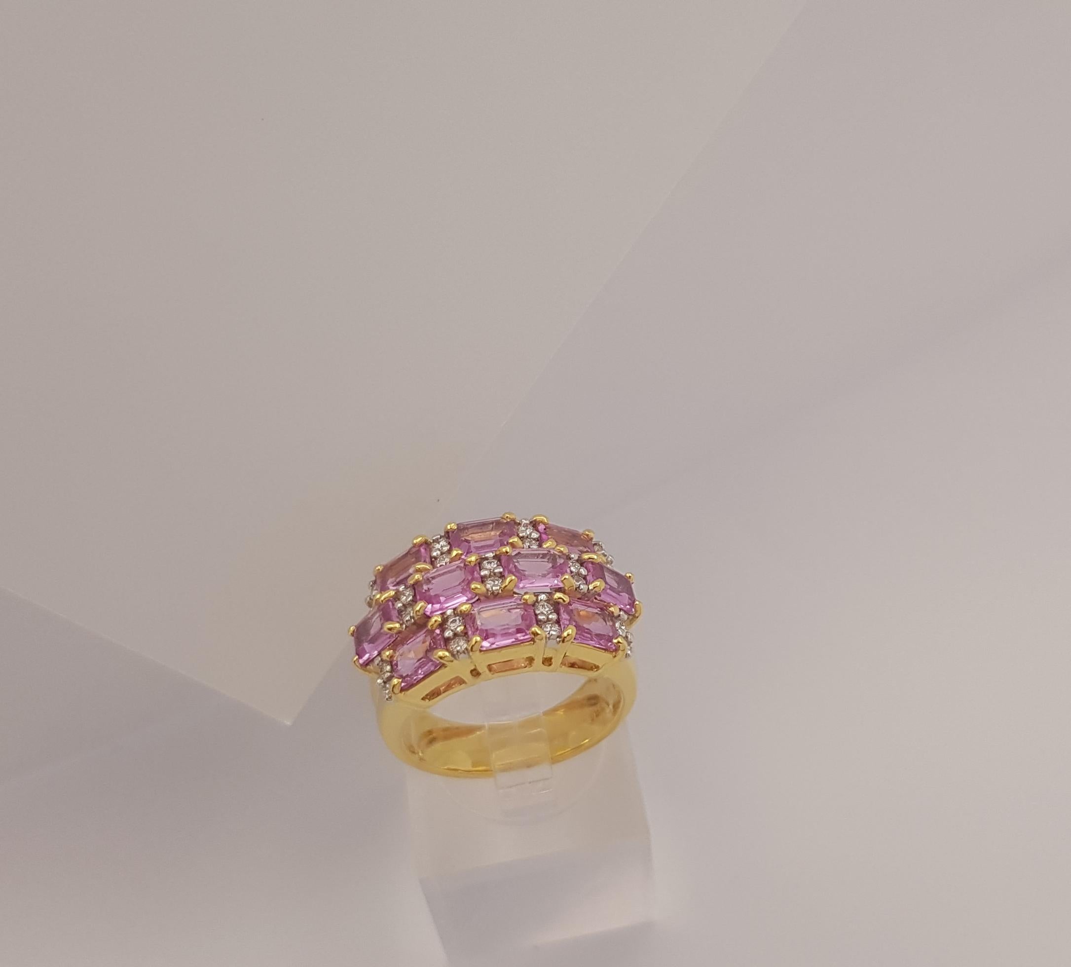 Pink Sapphire with Diamond  Ring set in 18k Gold Settings For Sale 7