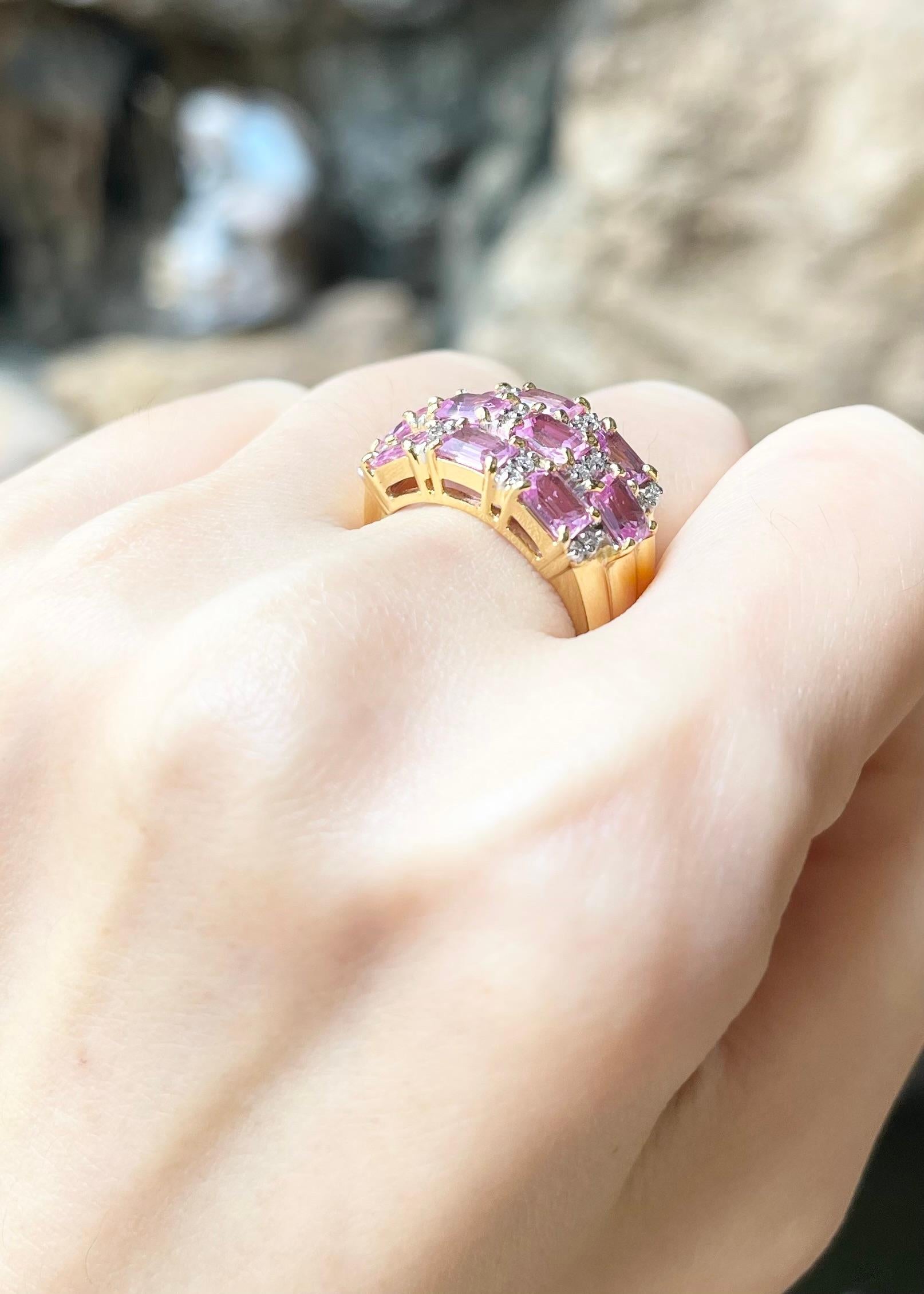 Women's Pink Sapphire with Diamond  Ring set in 18k Gold Settings For Sale