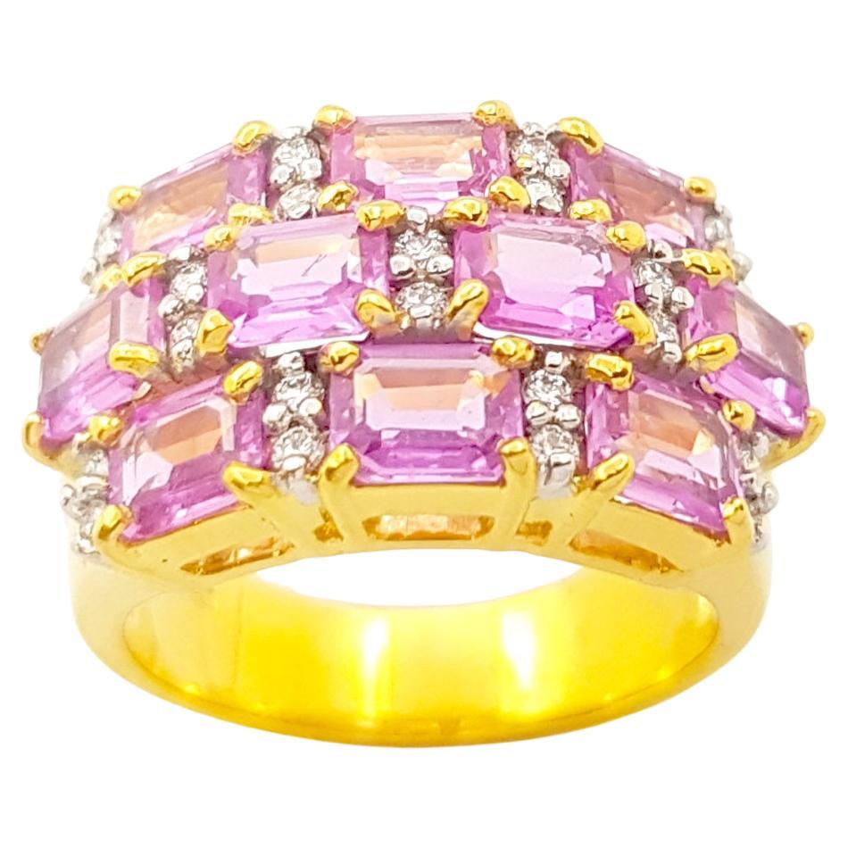 Pink Sapphire with Diamond  Ring set in 18k Gold Settings For Sale