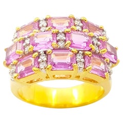 Saphir rose avec diamants  Bague en or 18k