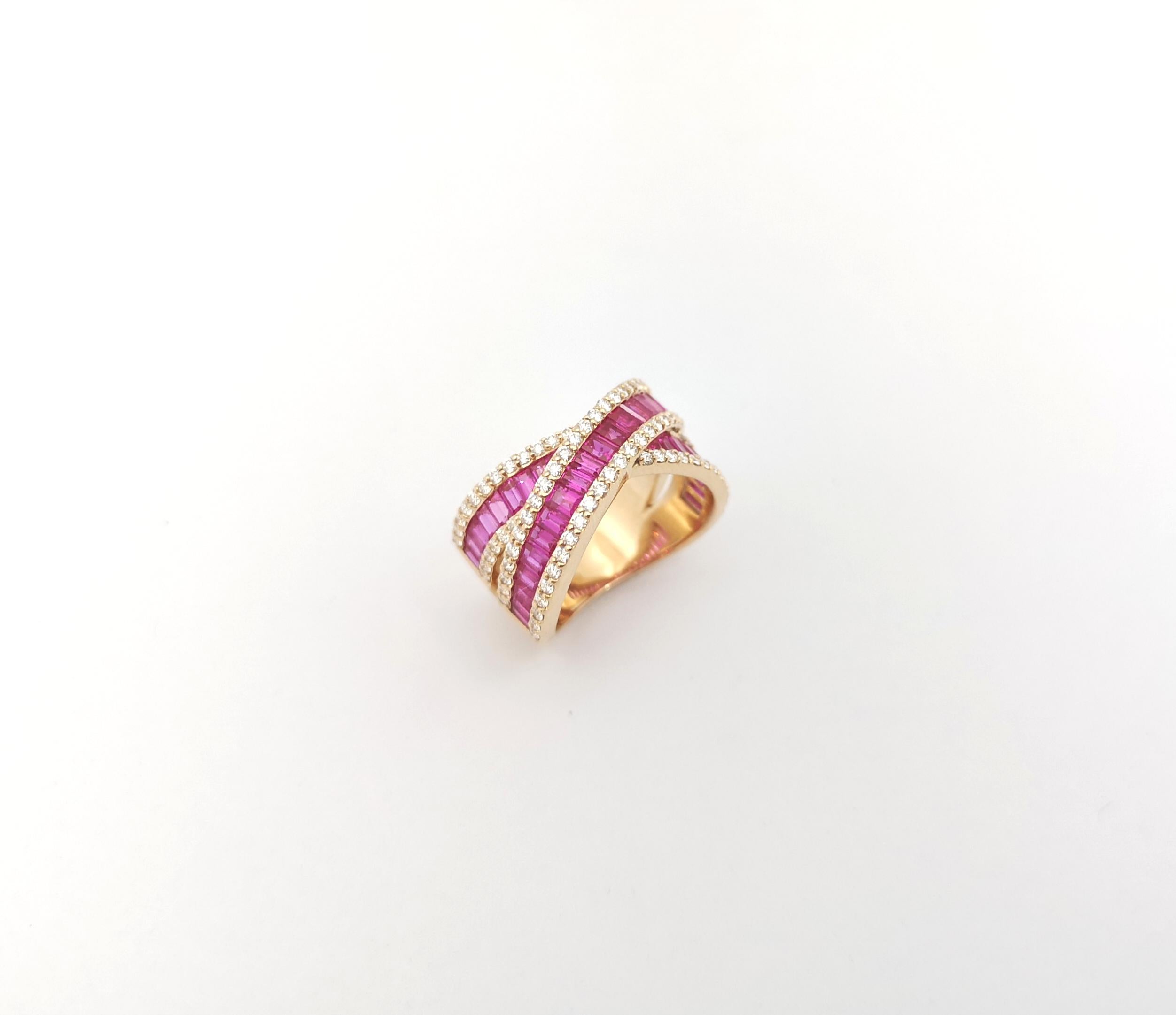Bague en or rose 18 carats sertie d'un saphir rose et de diamants en vente 8
