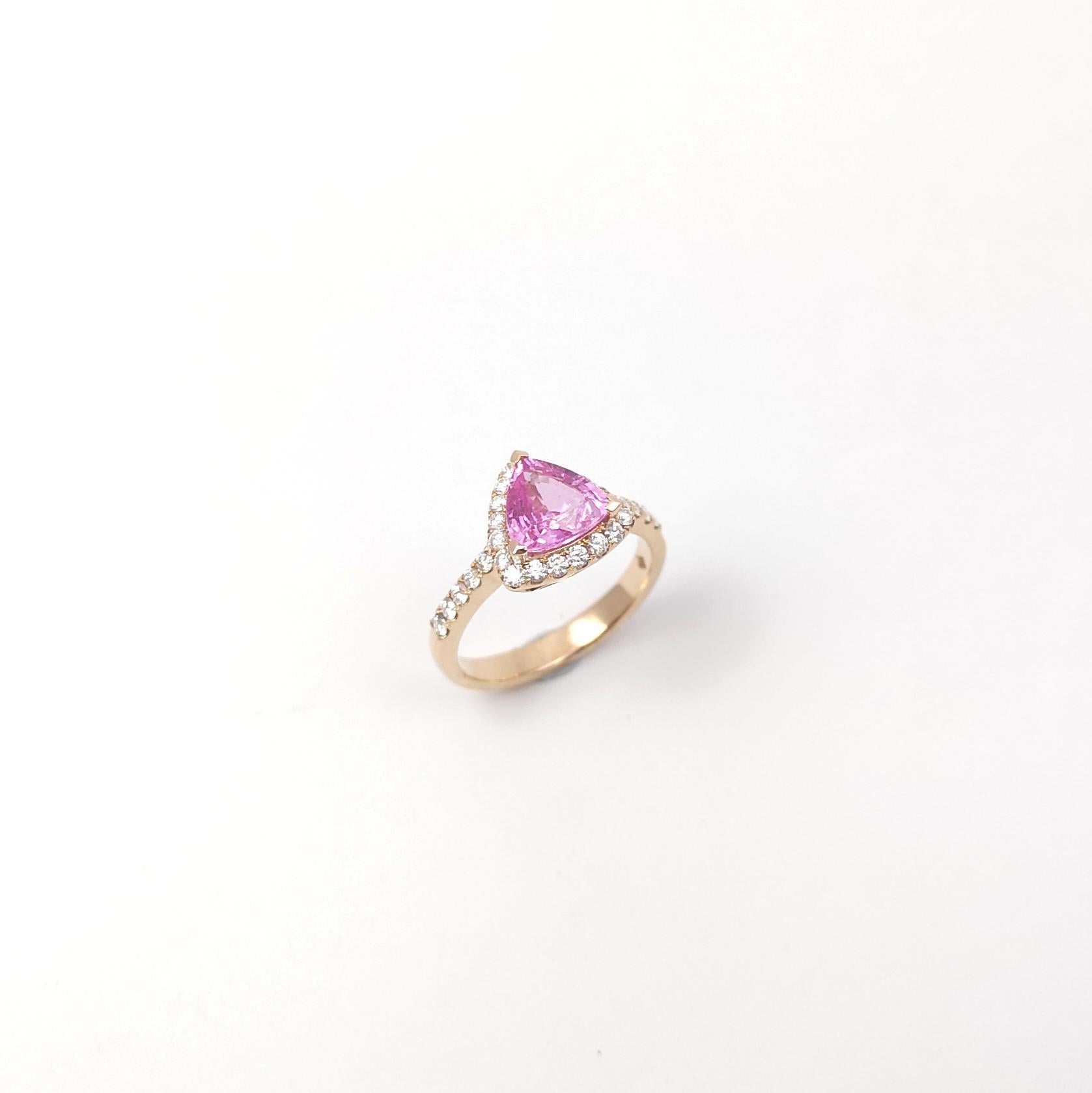 Anello con zaffiro rosa e diamante con montatura in oro rosa 18 carati in vendita 9