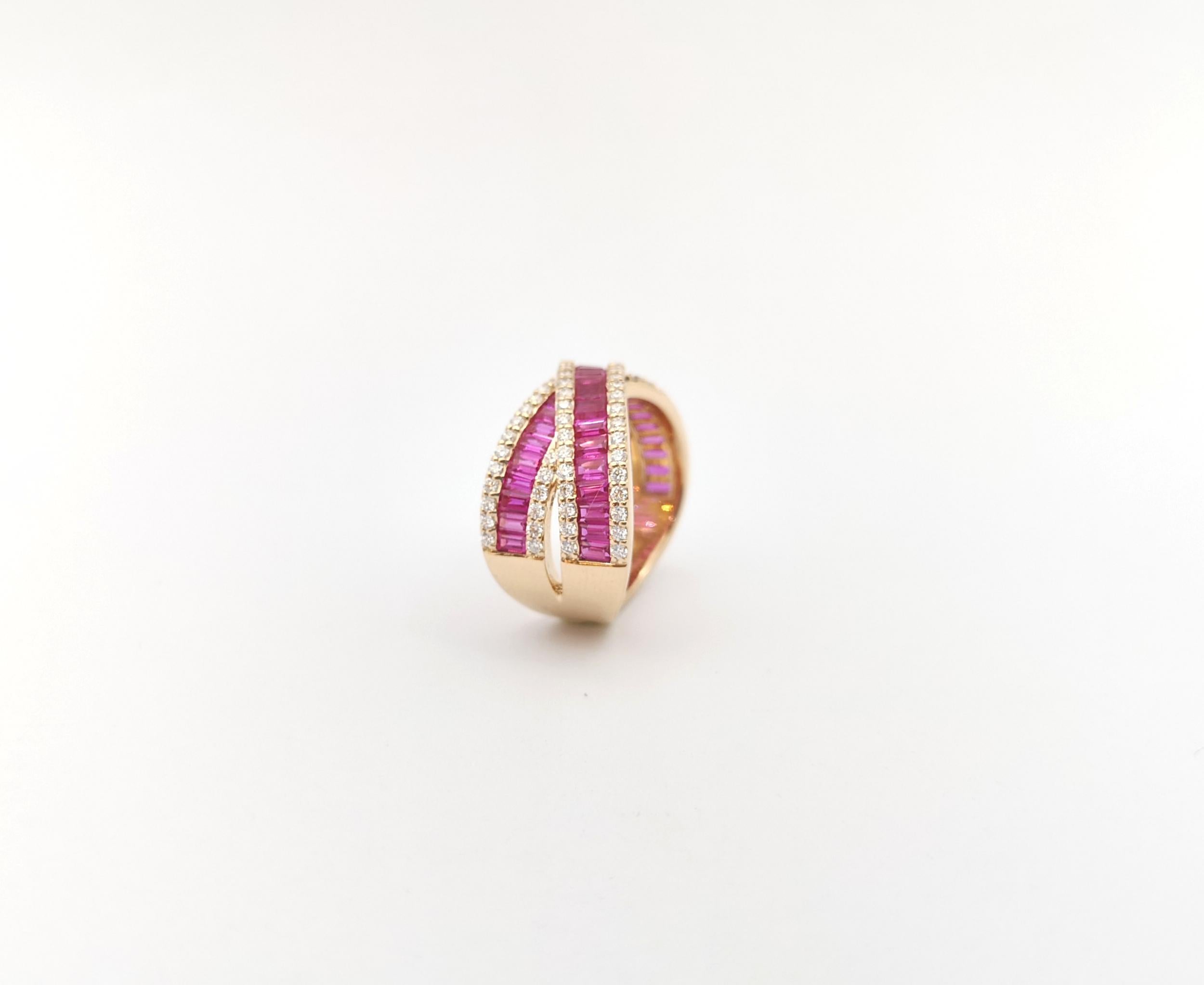 Bague en or rose 18 carats sertie d'un saphir rose et de diamants en vente 10