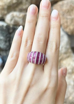 Pink Sapphire with Diamond Ring set in 18K Rose Gold Settings