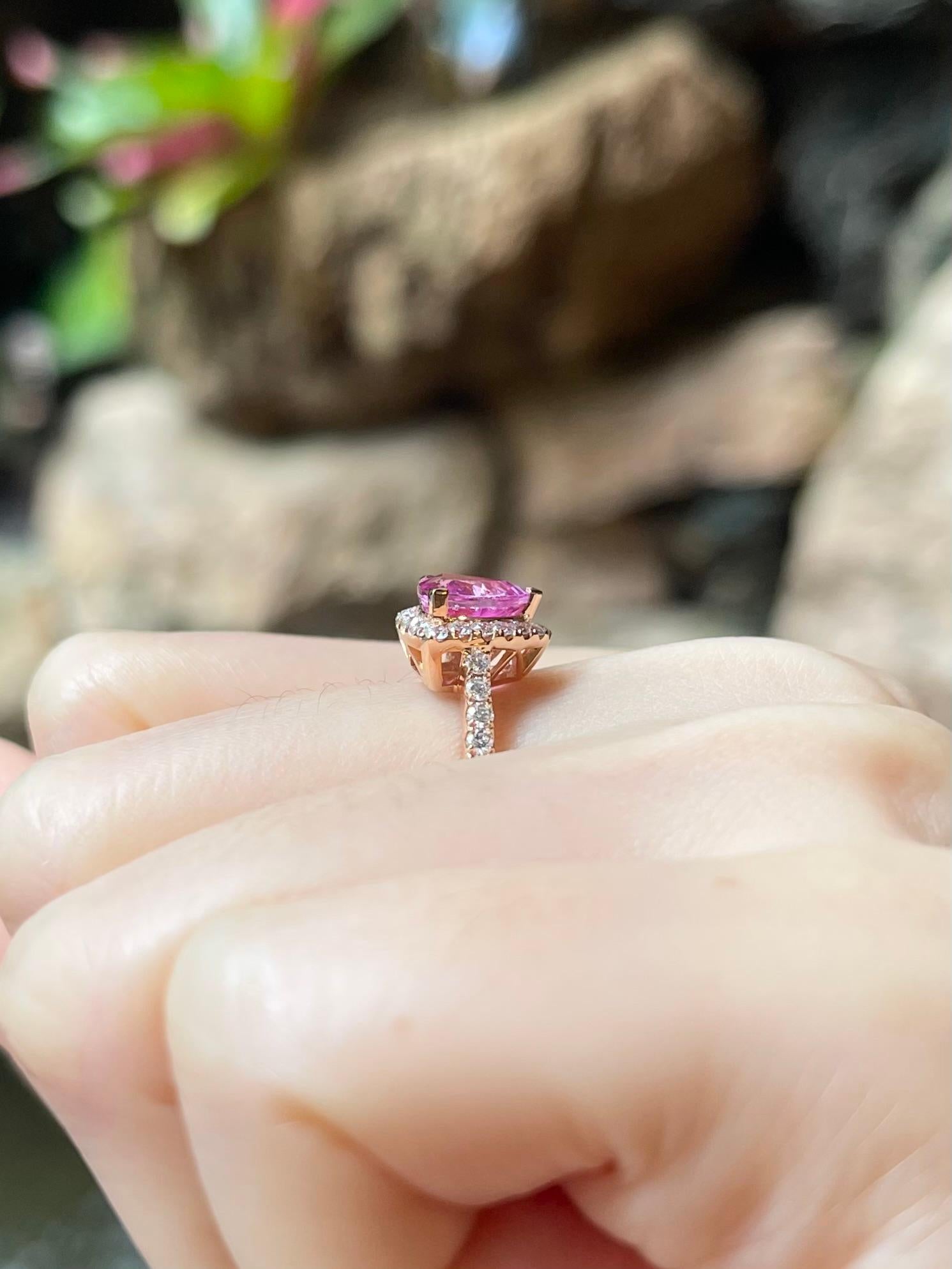 Anello con zaffiro rosa e diamante con montatura in oro rosa 18 carati in vendita 1