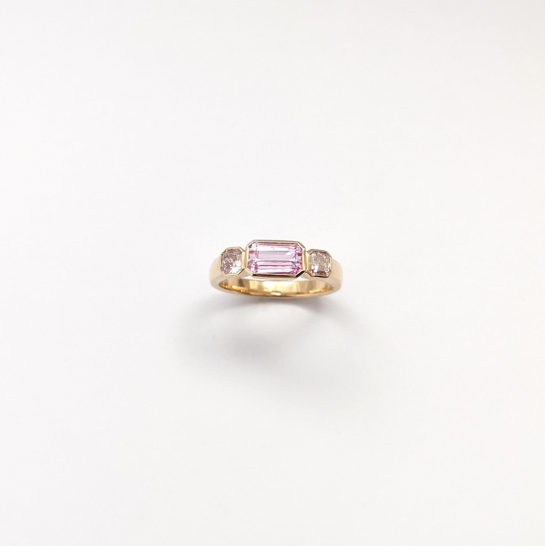 Pink Sapphire with Pink Diamond Ring set in 18K Rose Gold Settings For Sale 3
