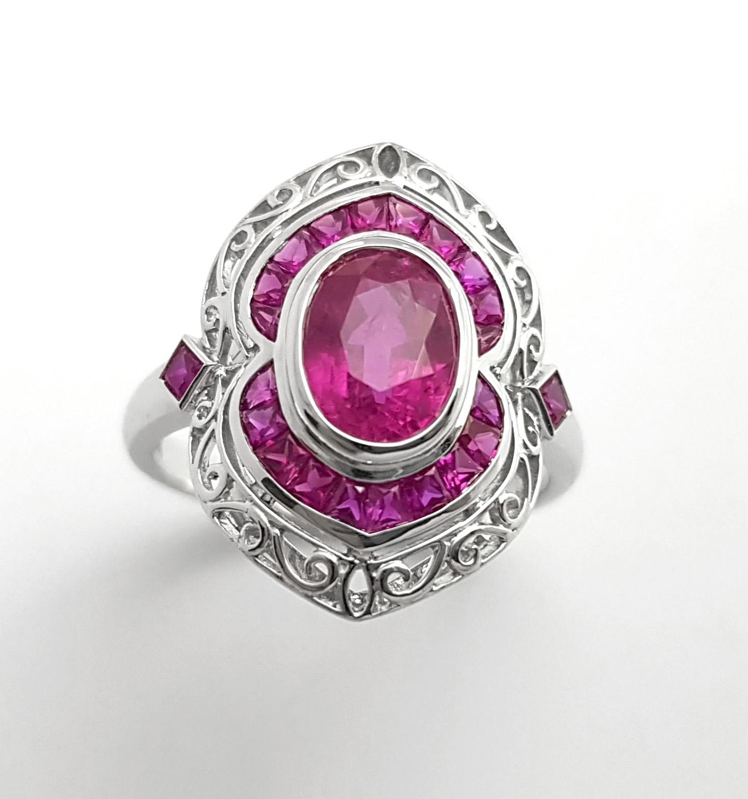 Anello con zaffiro rosa e rubino incastonato in oro bianco 18 carati in vendita 9