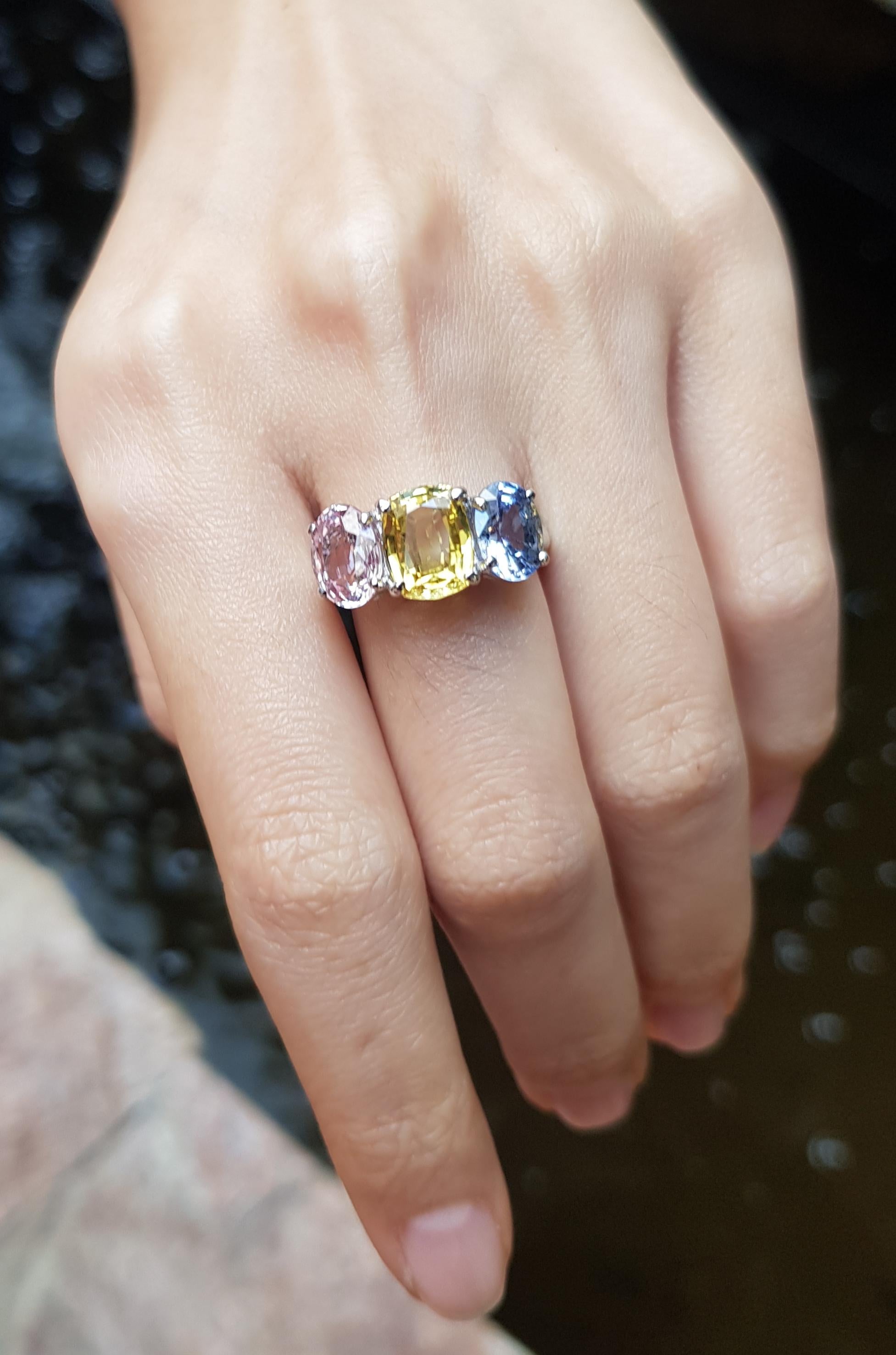 Pink Sapphire, Yellow Sapphire, Blue Sapphire Ring Set in 14 Karat White Gold For Sale 5