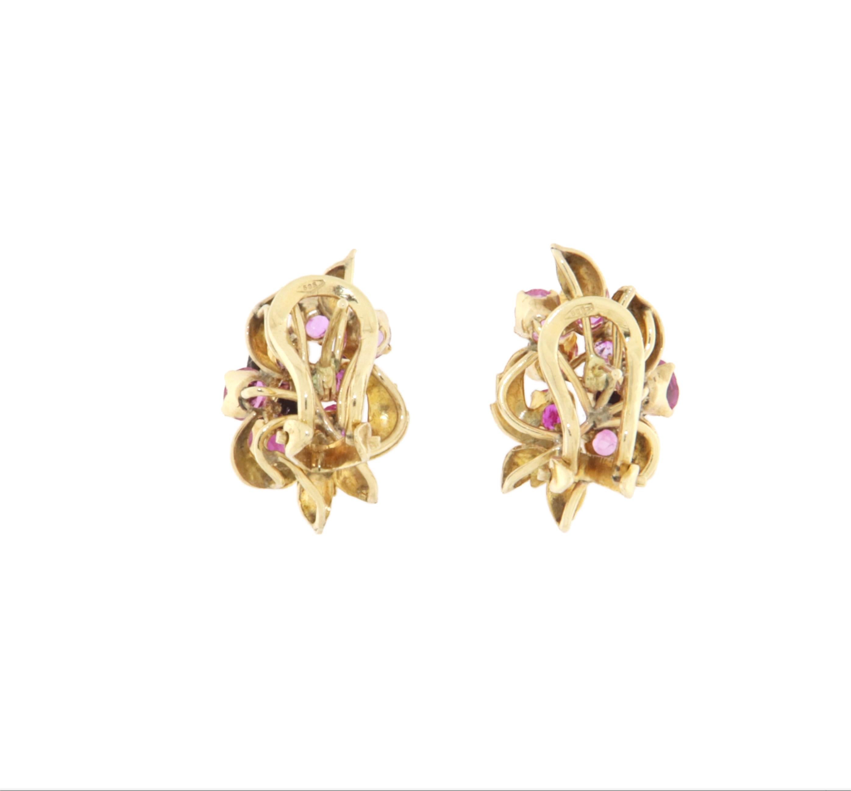 Artisan Pink Sapphires 14 Karat Yellow Gold Stud Earrings For Sale