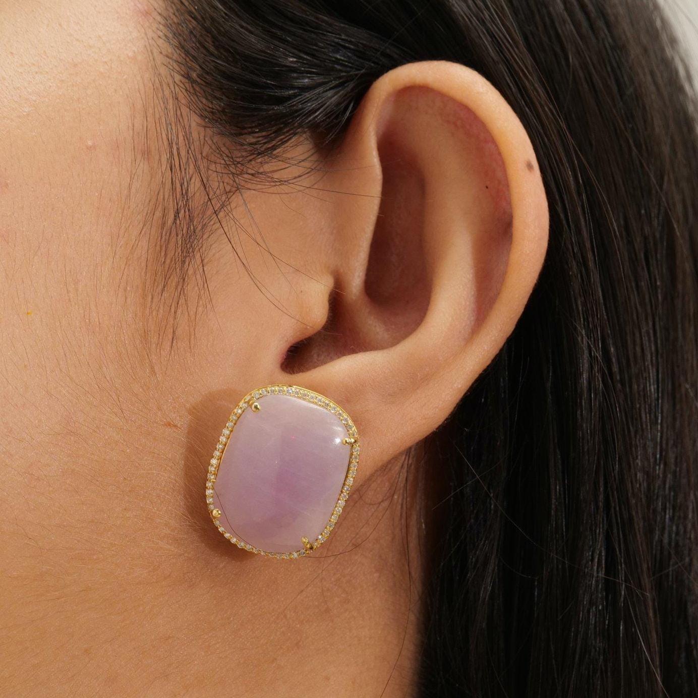 Pendientes de zafiros rosas con halo de diamantes en oro macizo de 14 quilates (certificado) Art Decó en venta