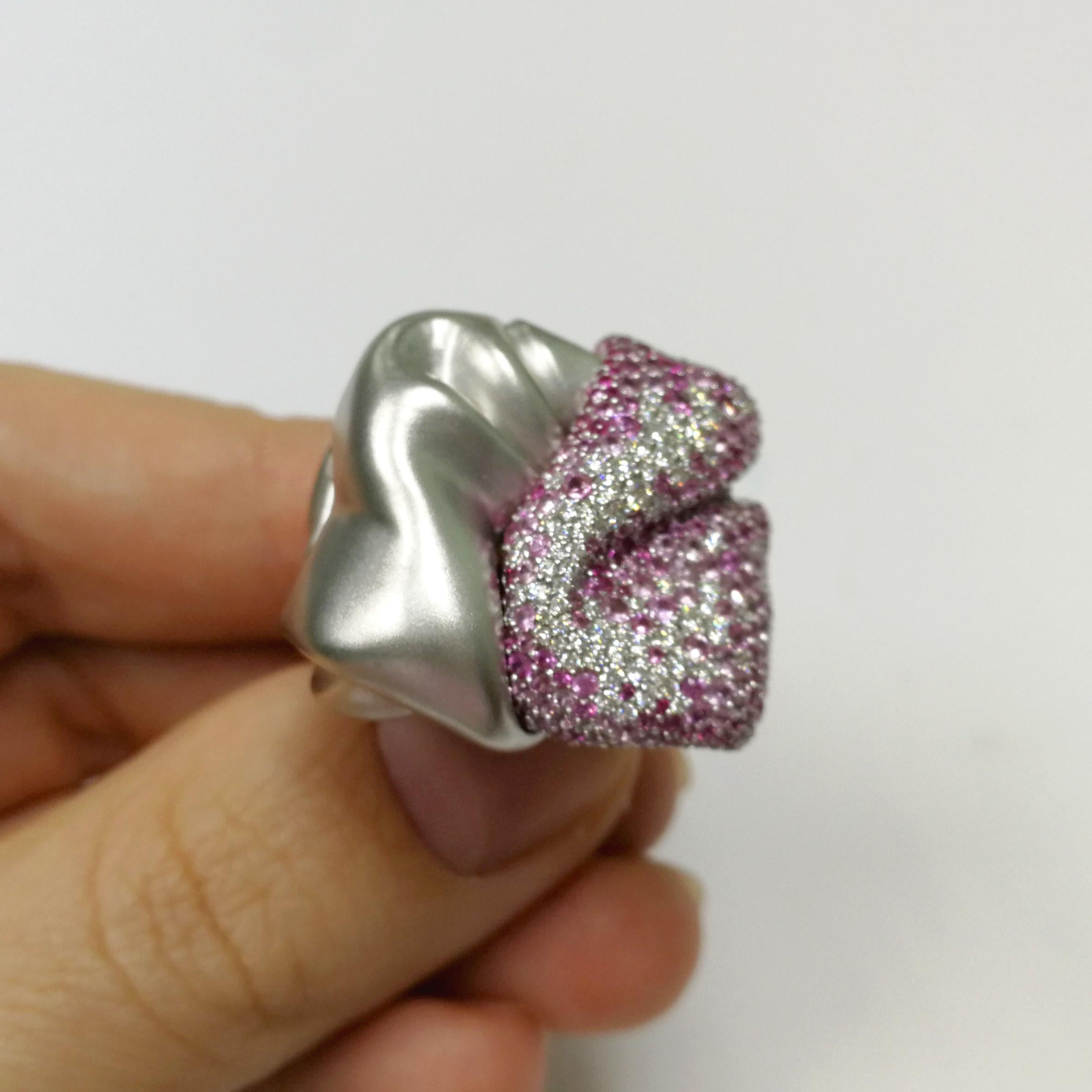 Contemporary Pink Sapphires Diamonds 18 Karat White Gold Ring For Sale