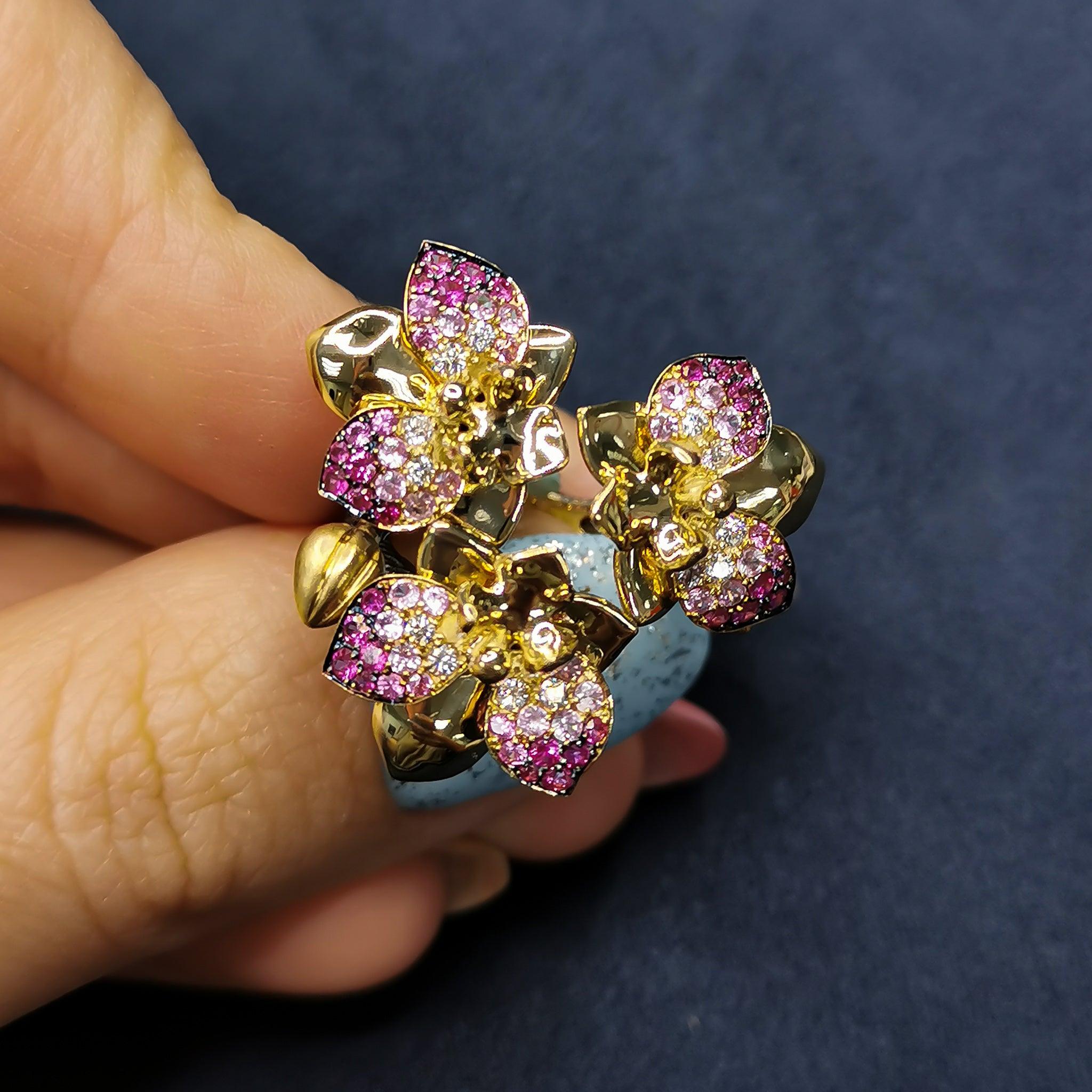 For Sale:  Pink Sapphires Diamonds 18 Karat Yellow Gold Orchid Ring 3