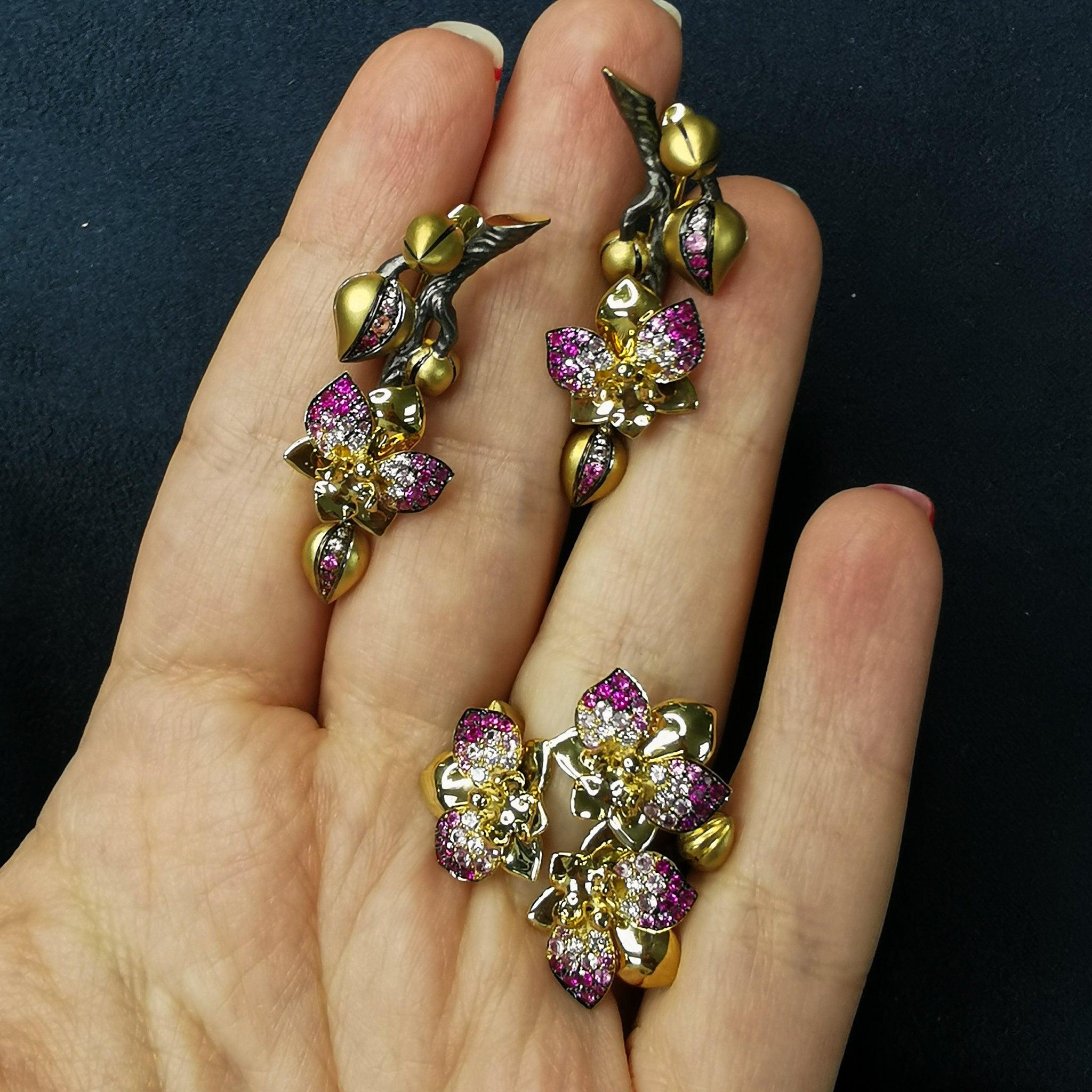 For Sale:  Pink Sapphires Diamonds 18 Karat Yellow Gold Orchid Suite 2