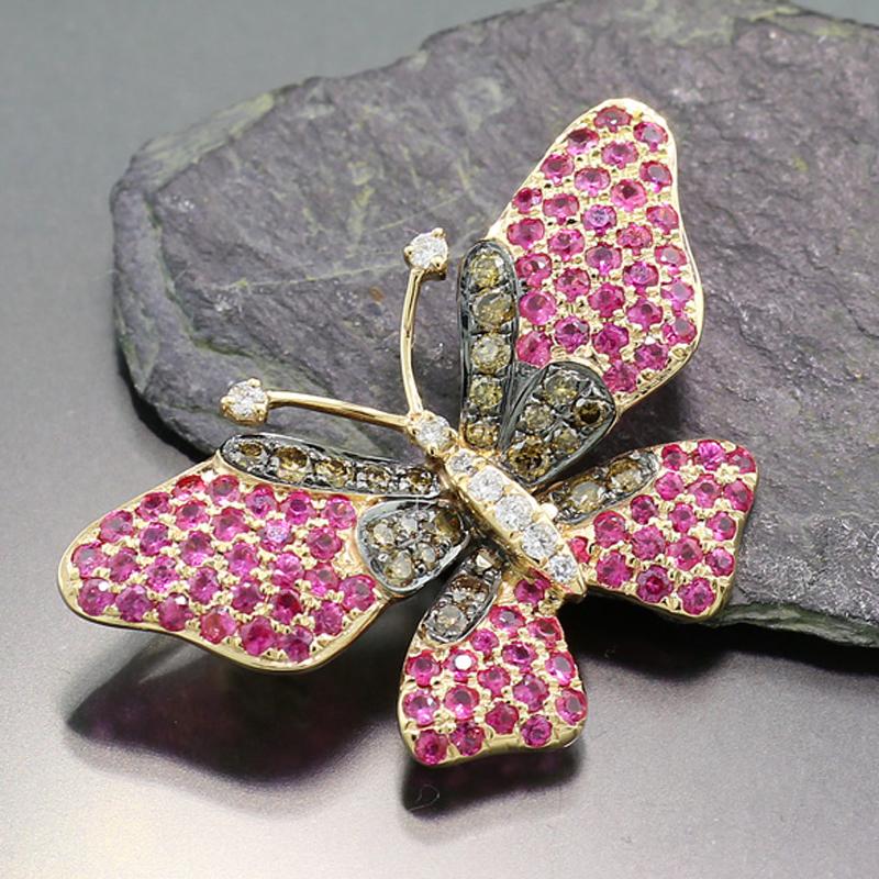 Round Cut Pink Sapphires Diamonds White + Fancy Brown Pendant / Brooch Butterfly 18Kt Gold For Sale