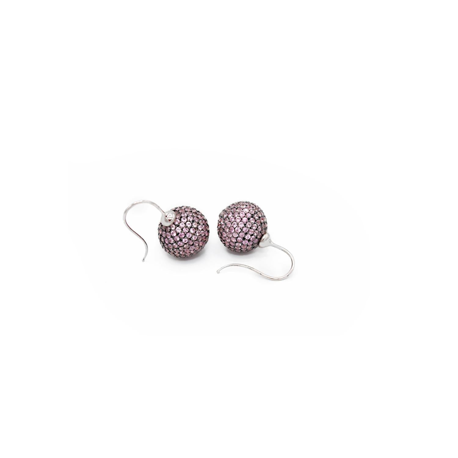Brilliant Cut Pink Sapphires pave 18 Karat White Gold Earrings