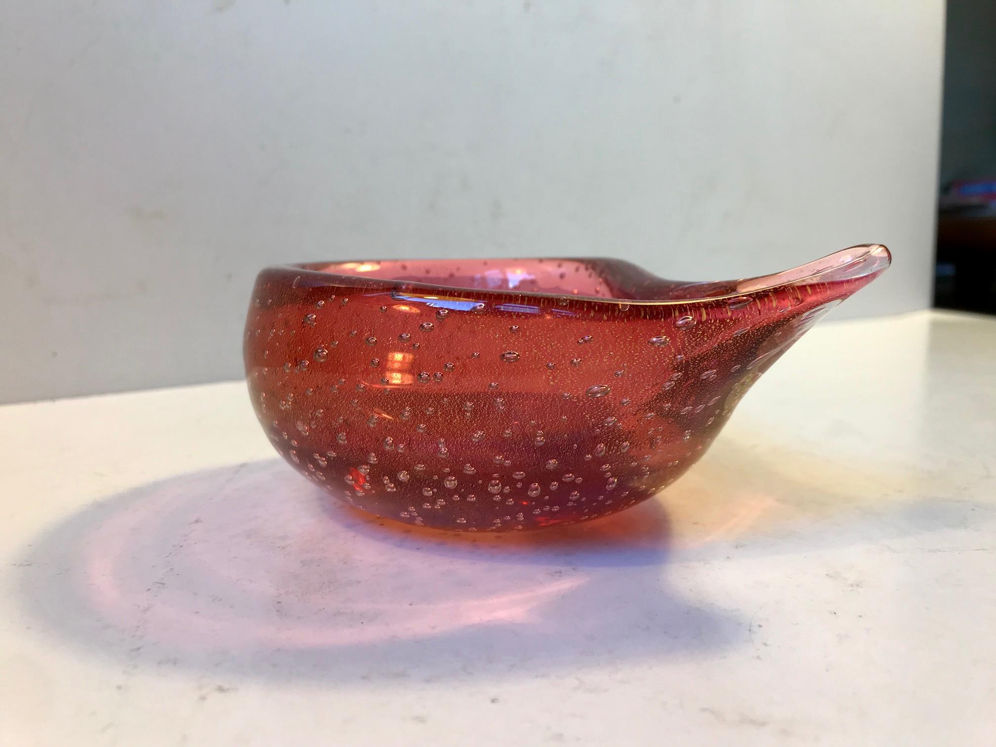 Mid-Century Modern Pink Seguso Murano Ashtray with Gold Dust, 1960s For Sale