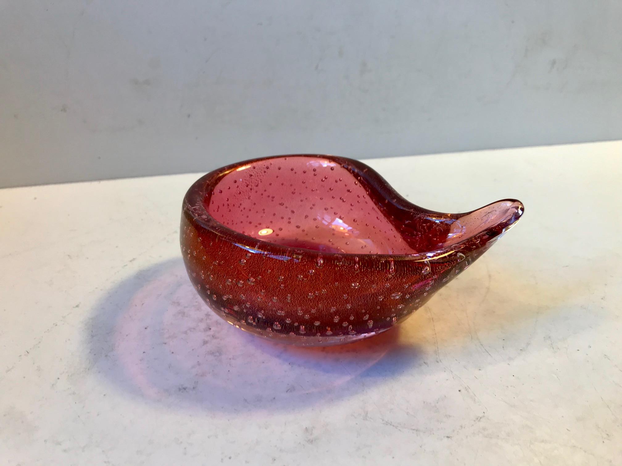 Pink Seguso Murano Ashtray with Gold Dust, 1960s For Sale 2