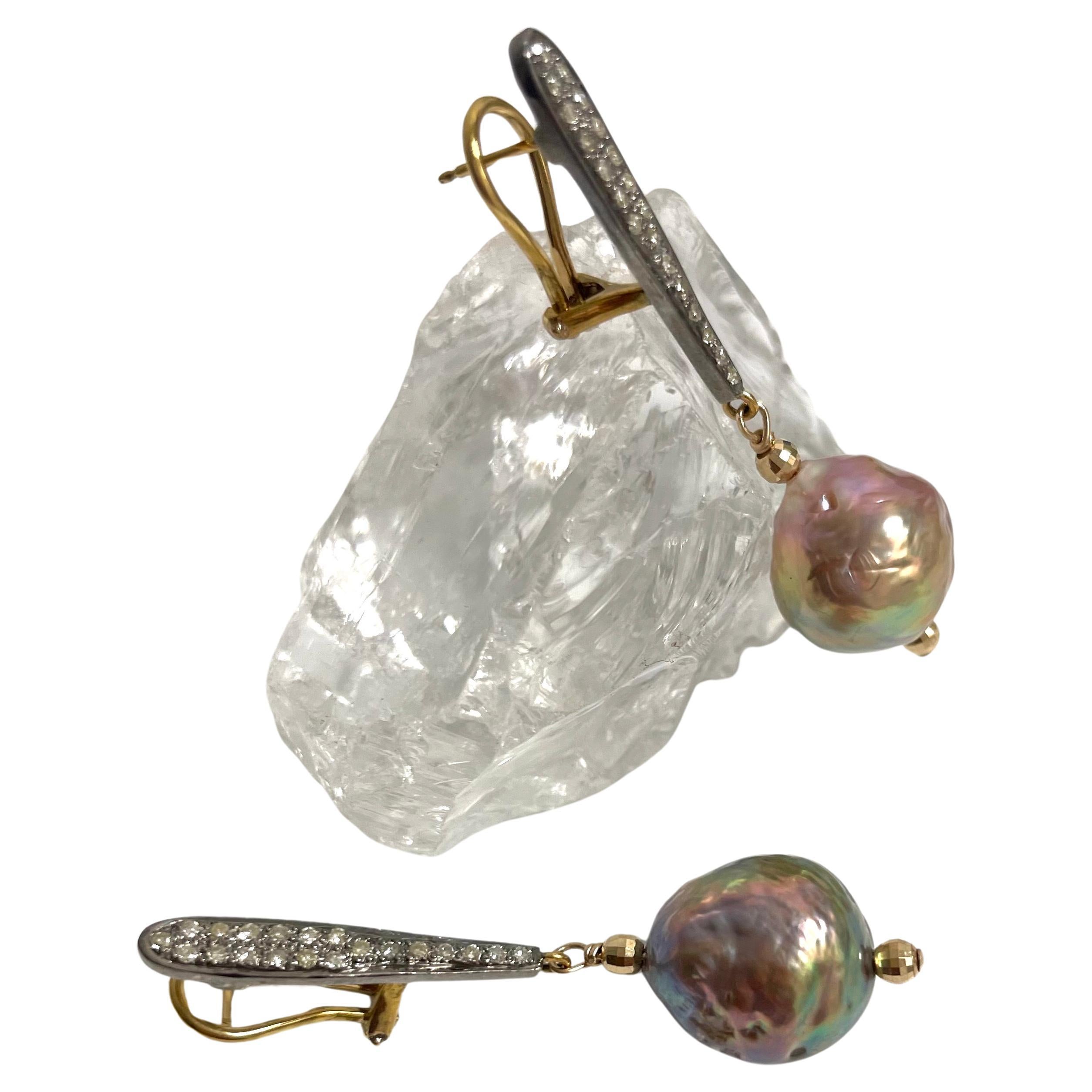 Rosa Semi-Baroque-Süßwasserperlen mit Pavé-Diamanten Paradizia-Ohrringe im Angebot 1