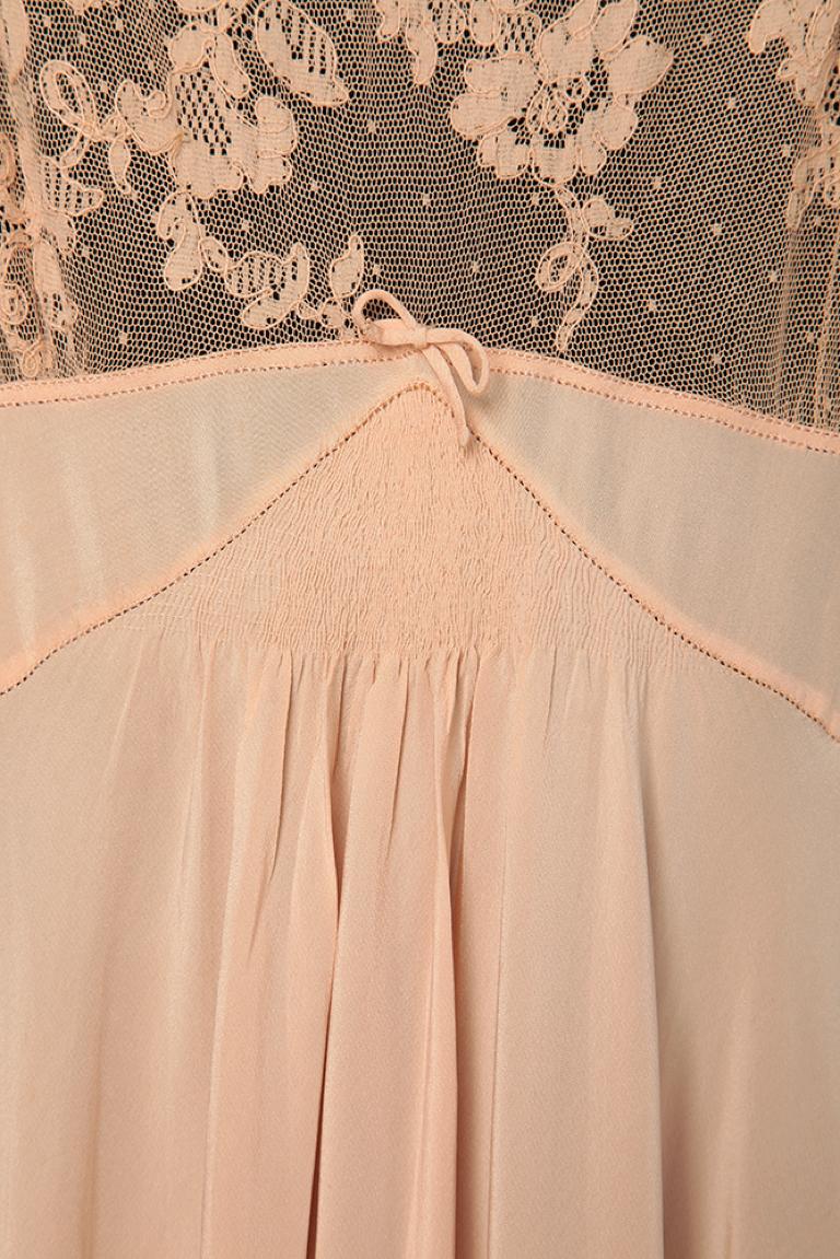 Pink silk and lace sleeping gown Circa 1930 1