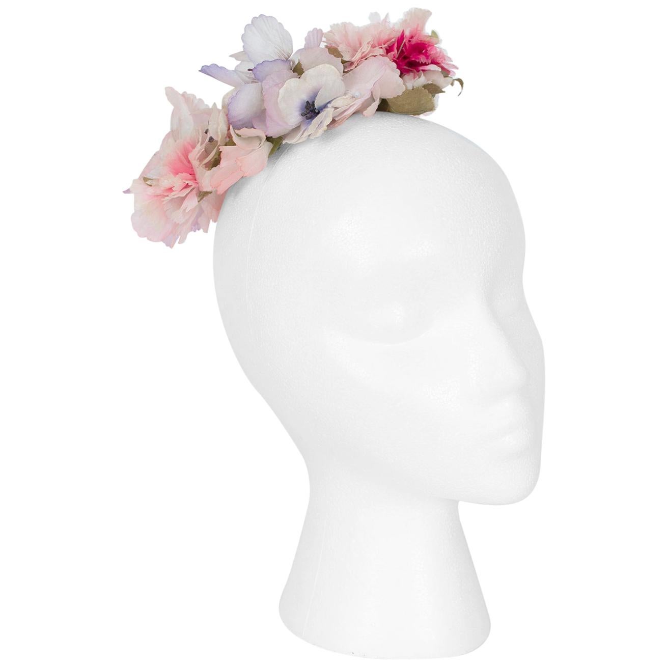 Chapeau de cocktail en soie rose à fleurs pour couronne de mariée et guirlande de cheveux - Taille unique, années 1950