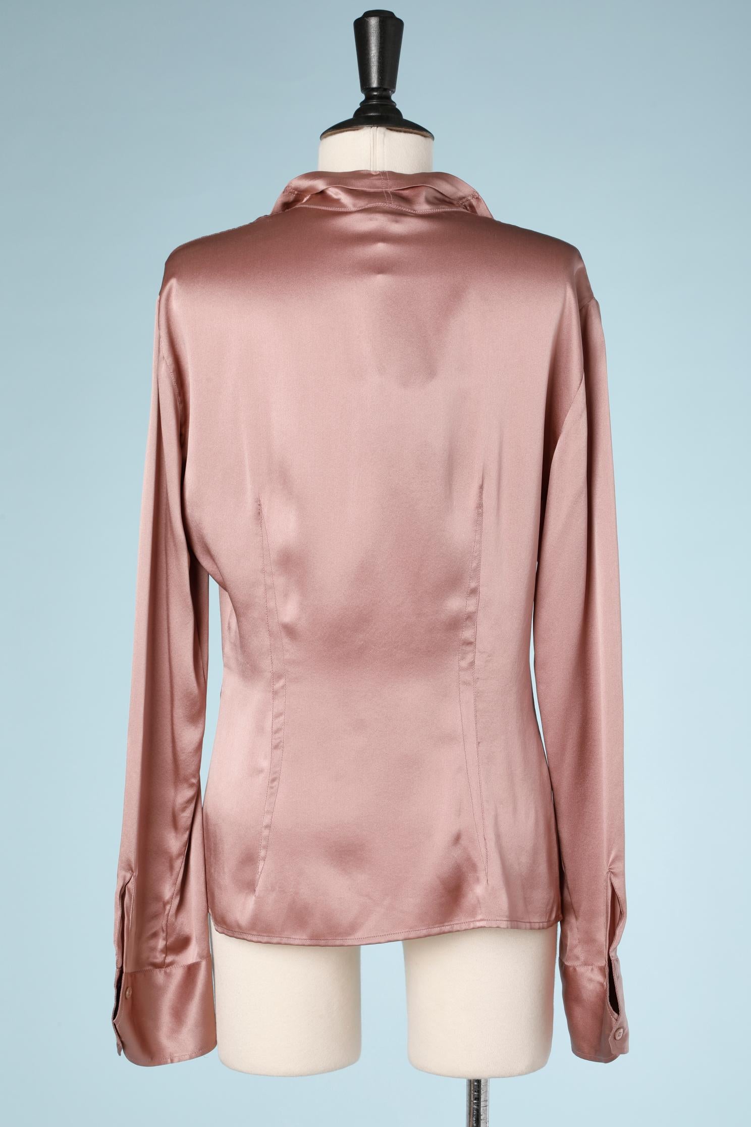 Pink silk ruffled shirt with sequins embroidered Roberto Cavalli  In New Condition For Sale In Saint-Ouen-Sur-Seine, FR