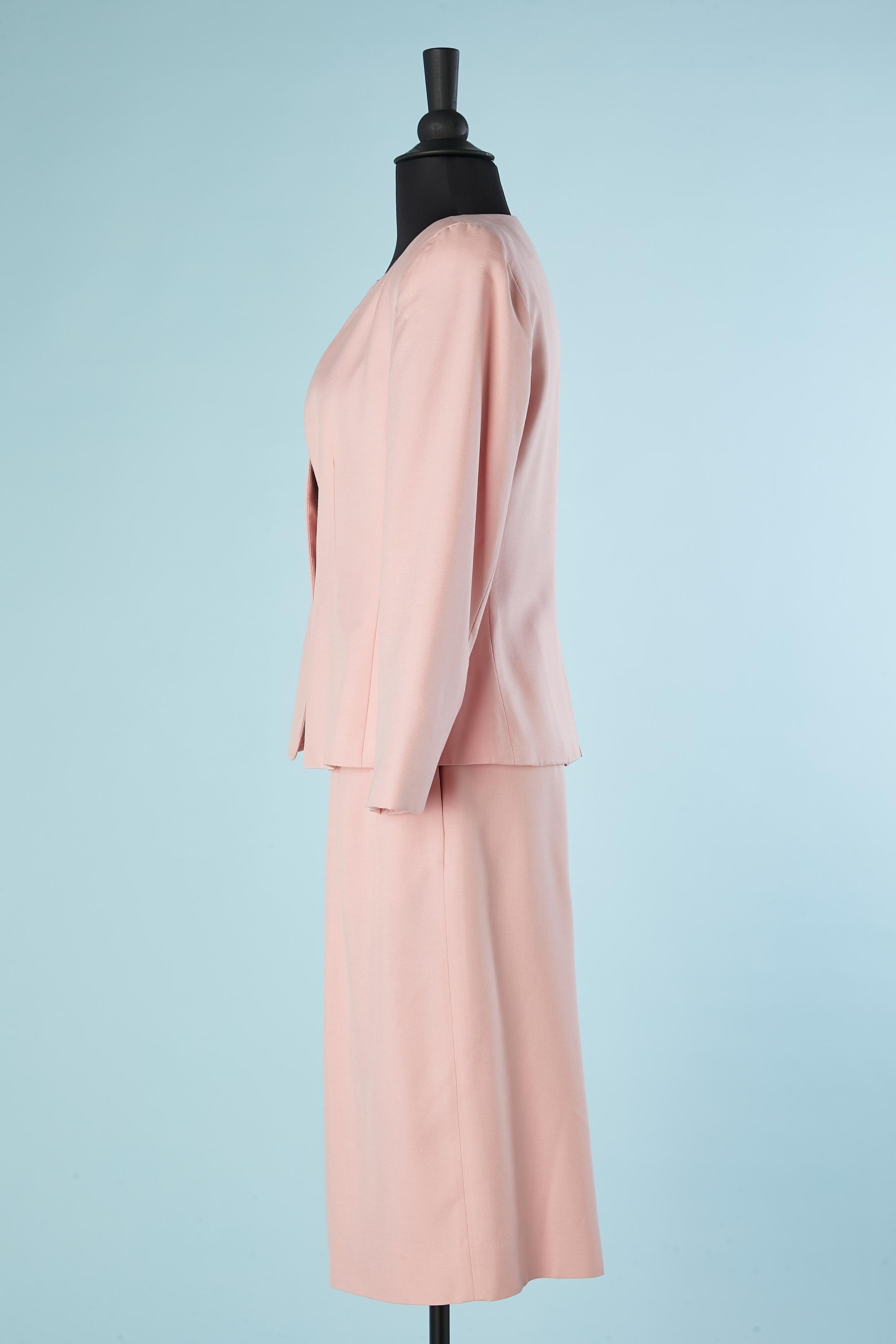 Pink skirt-suit with mother-of-shell button Christian Dior Suit 