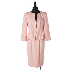 Retro Pink skirt-suit with mother-of-shell button Christian Dior Suit "Petites" 