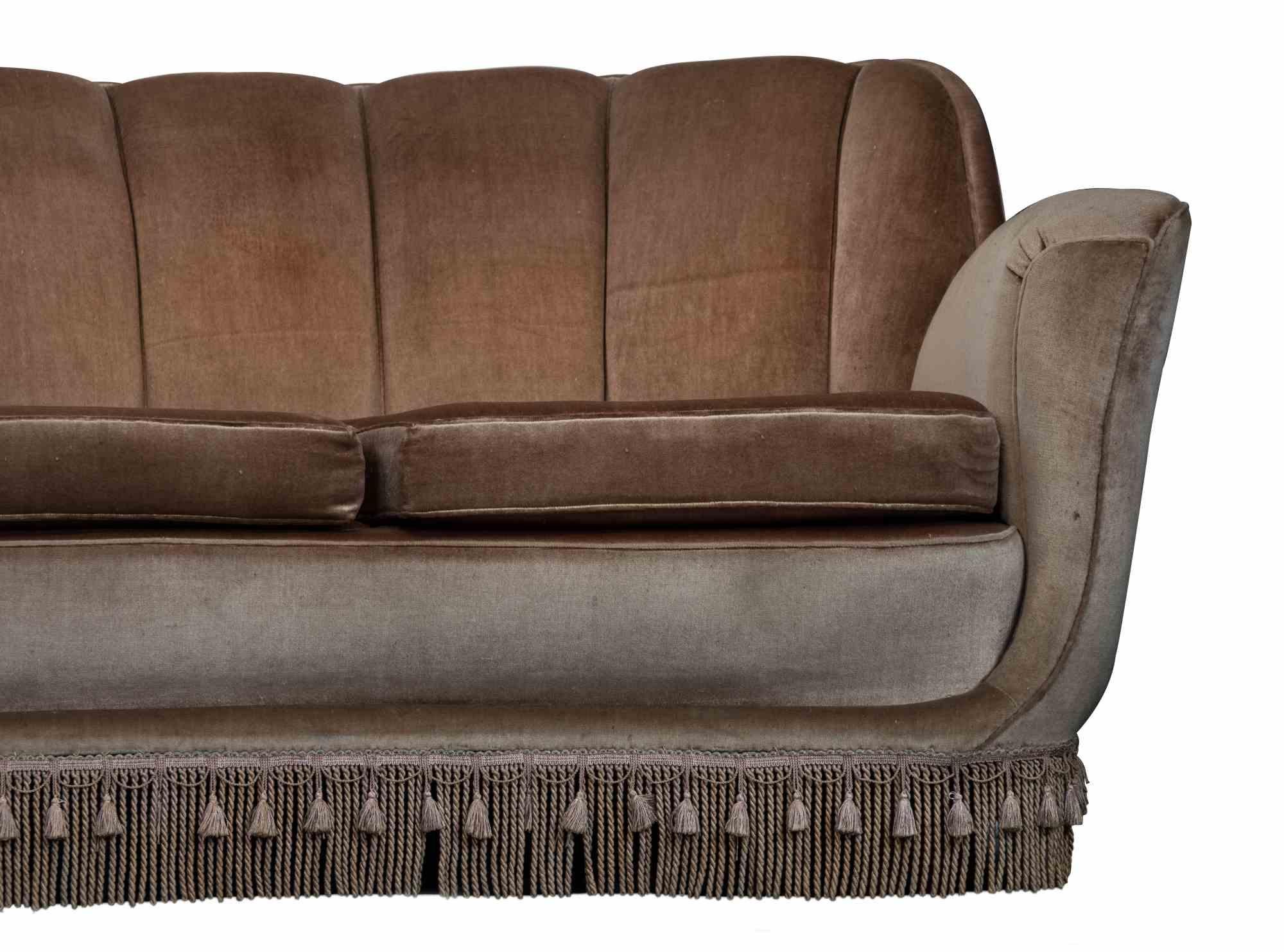 Rosa Sofa, Paolo Buffa zugeschrieben zugeschrieben, Mitte des 20. Jahrhunderts (Samt) im Angebot