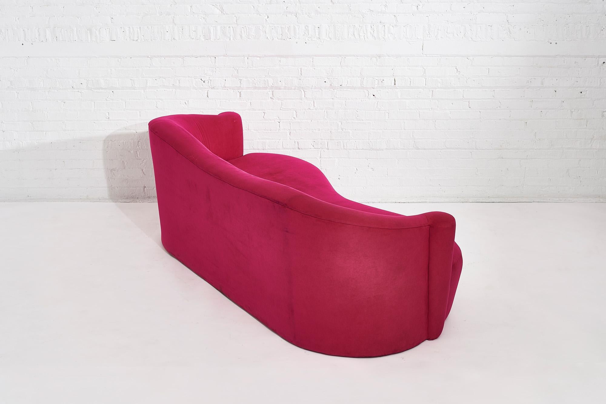 Pink Micro Suede Sofa by Weiman, 1990s In Good Condition In Chicago, IL