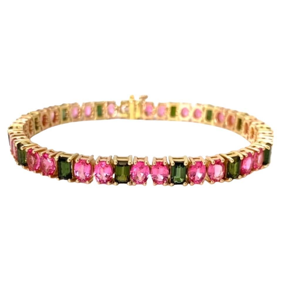 Pulsera de eslabones de tenis de oro amarillo y rosa de 18 quilates con espinela rosa y turmalina verde