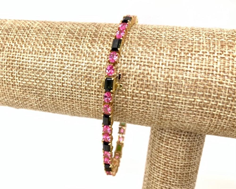 Pink Spinel and Green Tourmaline, Rose and Yellow Gold Tennis Bracelet  In New Condition For Sale In Los Angeles, CA