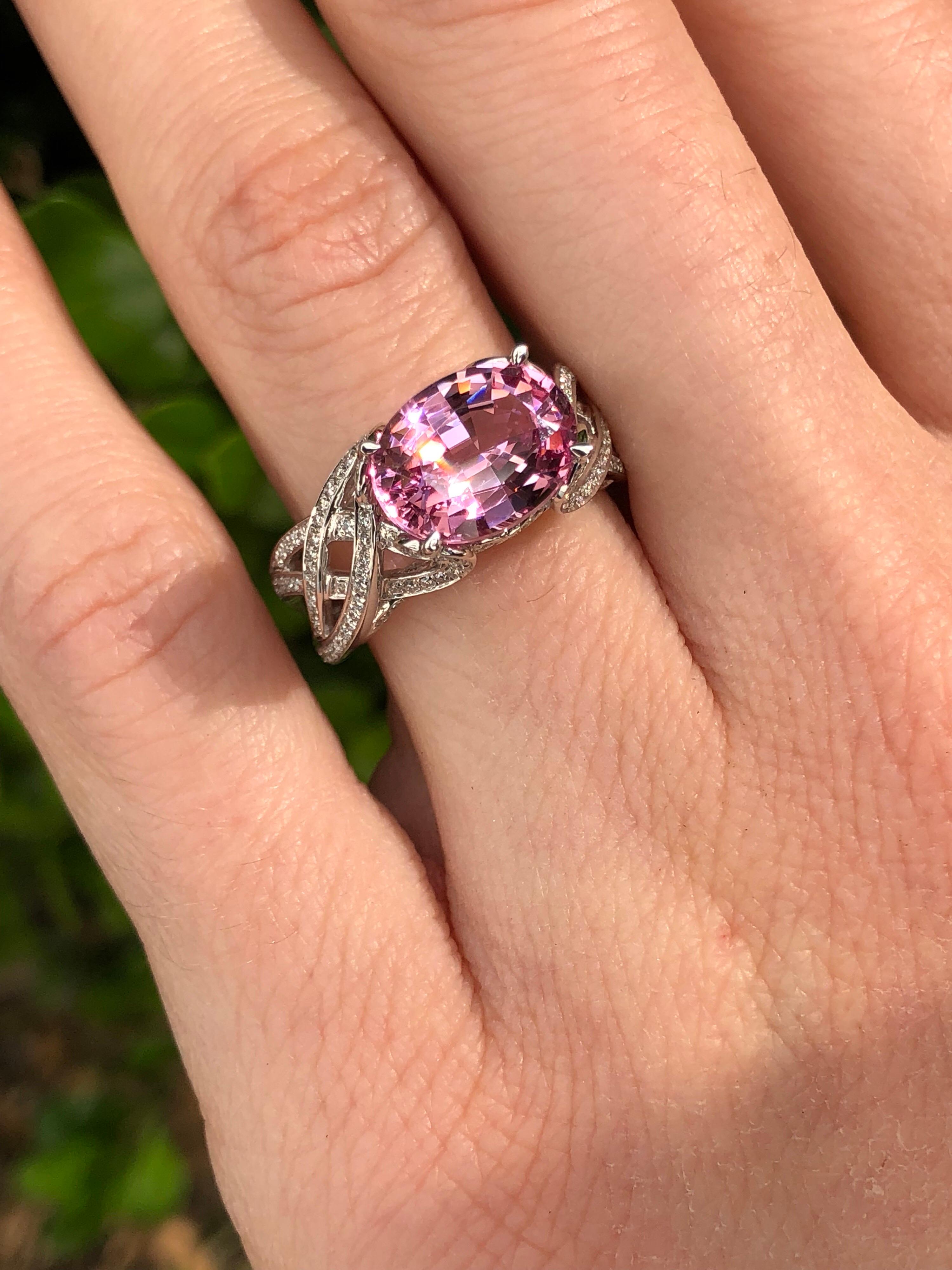 Pink Spinel Ring Oval 3.18 Carats 2