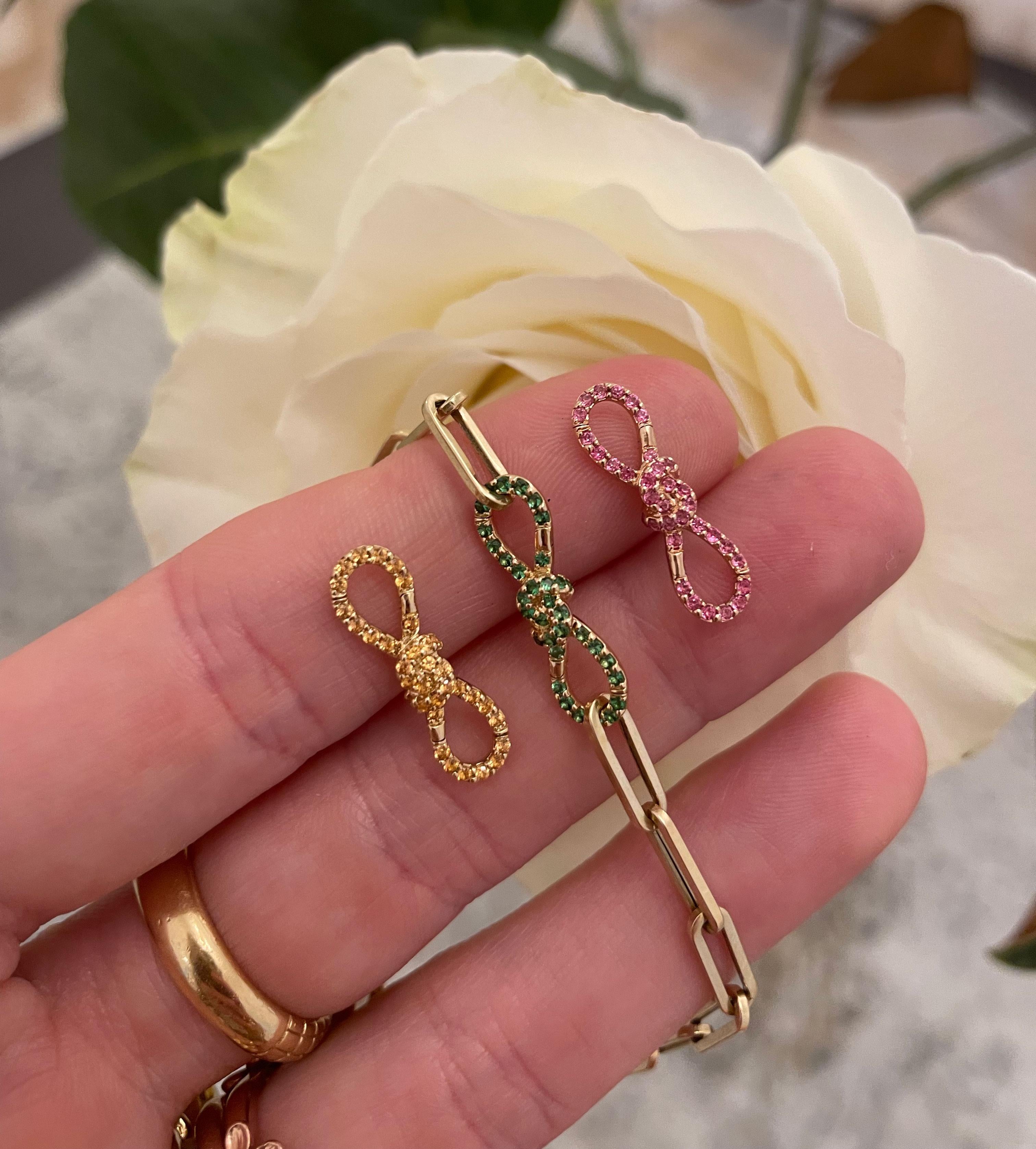 Artiste Fermoir à clip pour pendentif multifonctionnel en spinelle rose « Forget Me Knot » en vente