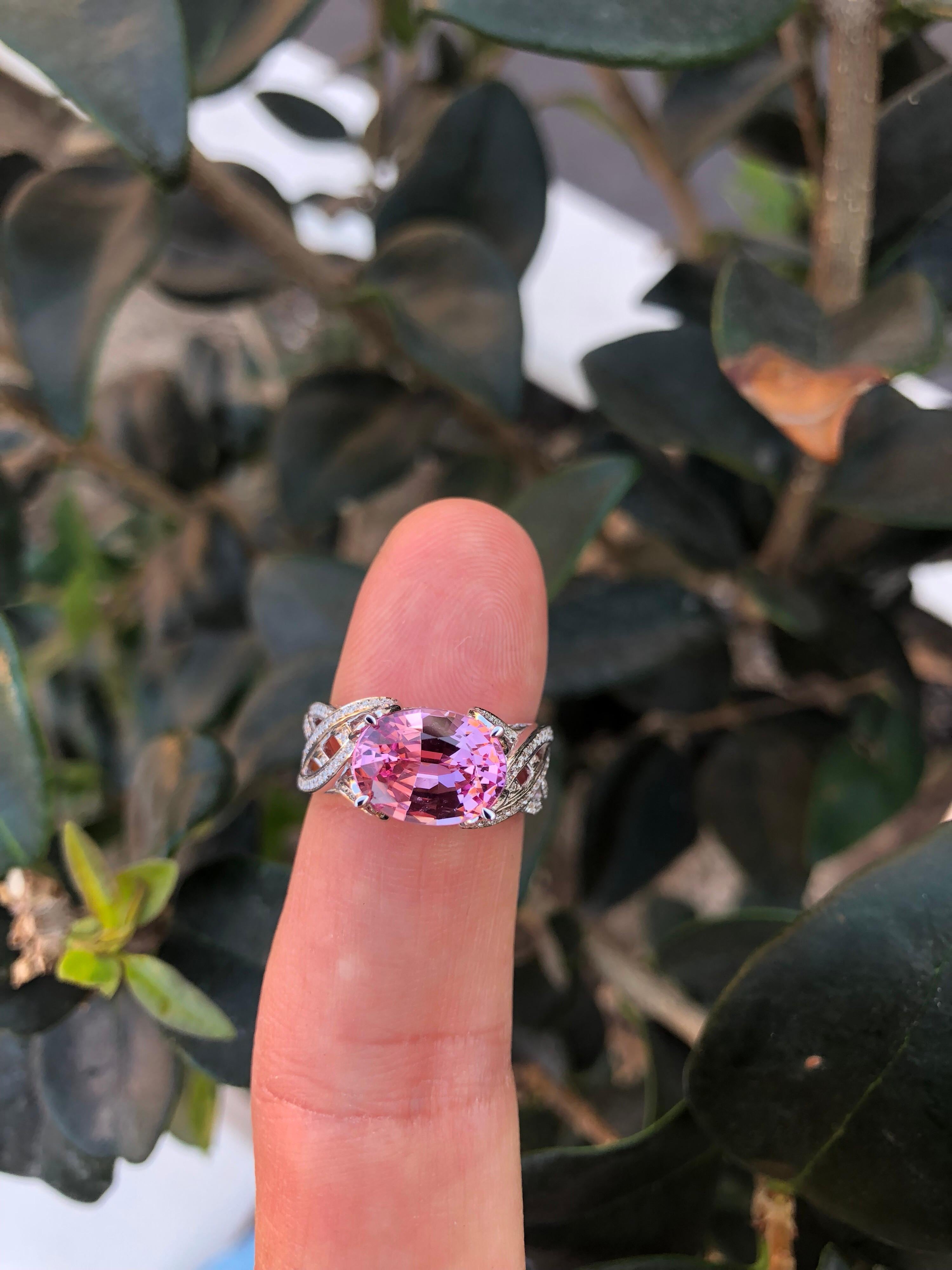 Pink Spinel Ring Oval 3.18 Carats 18K White Gold Diamonds For Sale 7