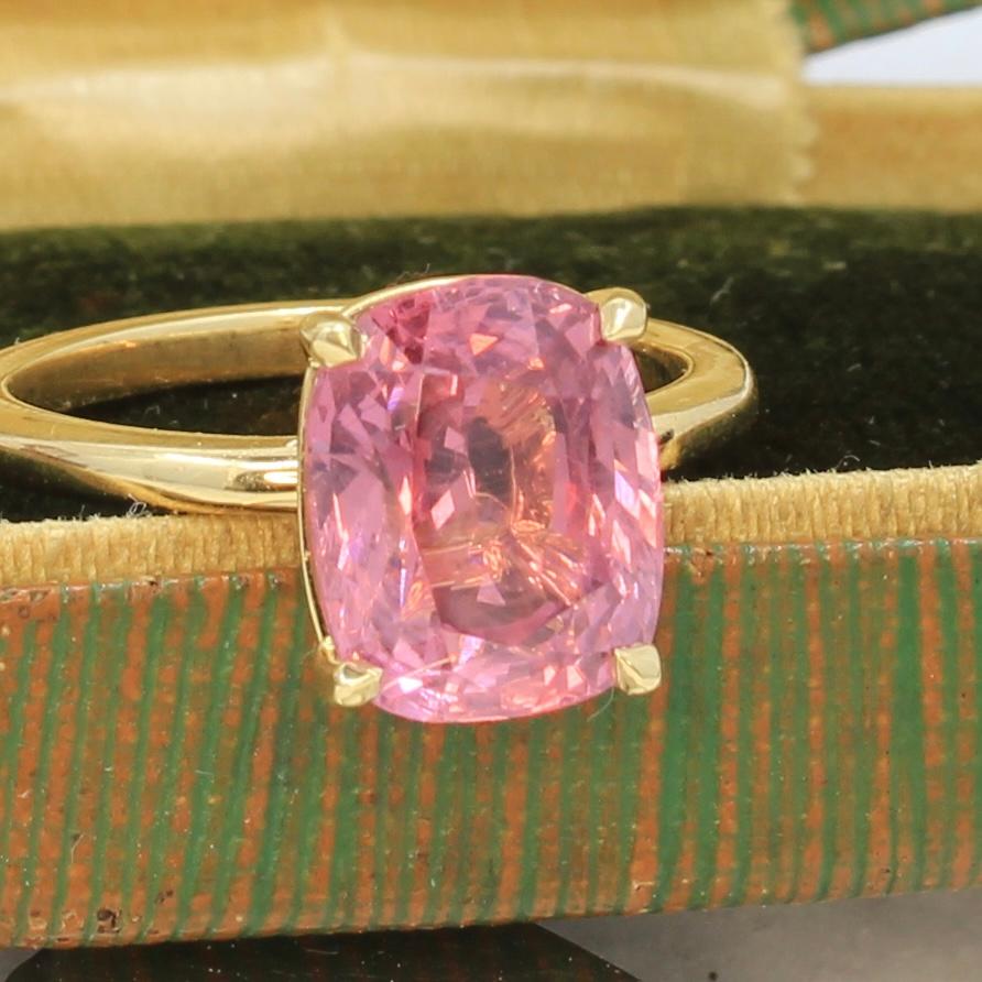 Modern Pink Spinel Solitaire Engagement Ring - AGL Report For Sale