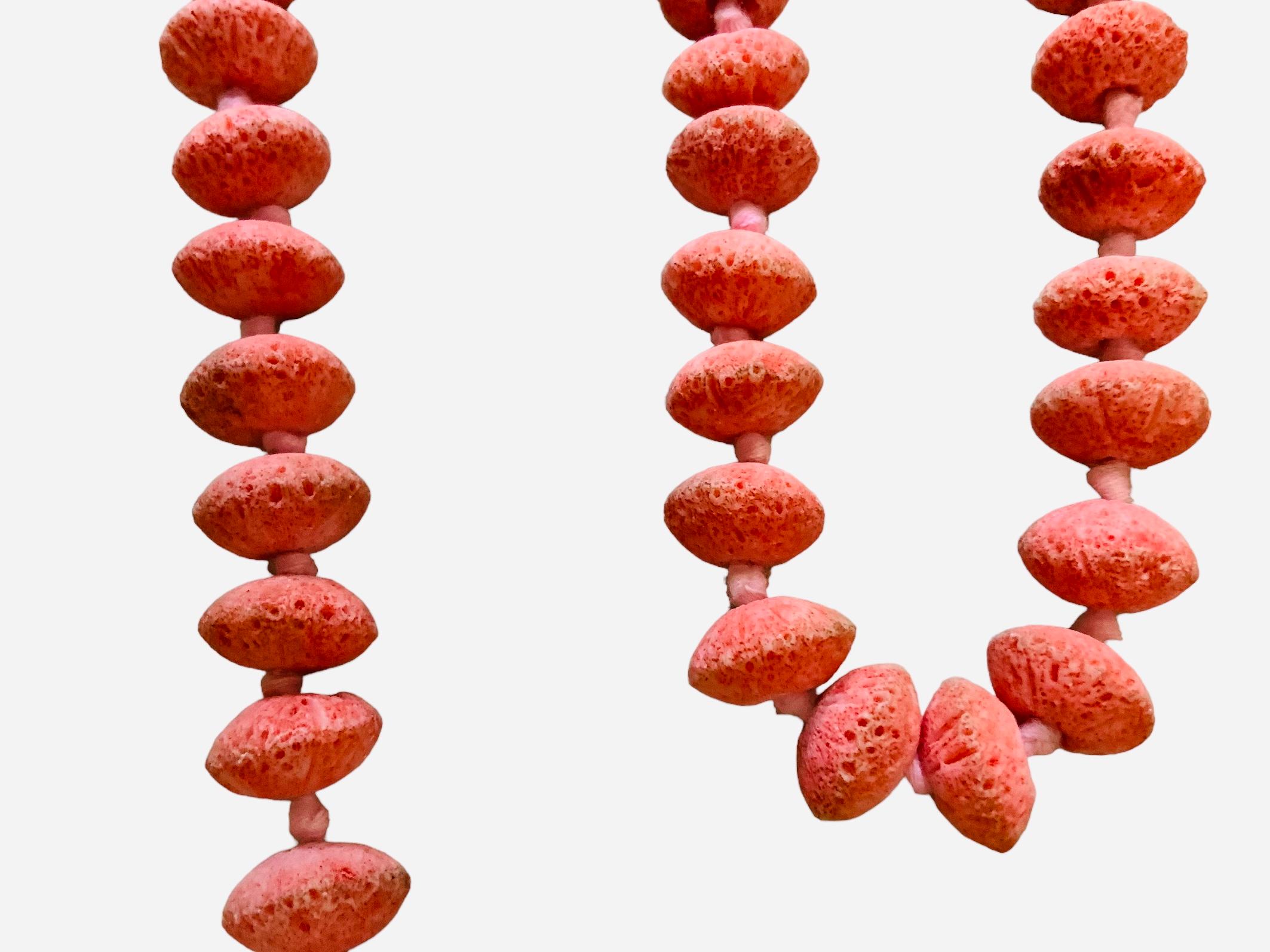 Collana di corallo spugna rosa in vendita 5