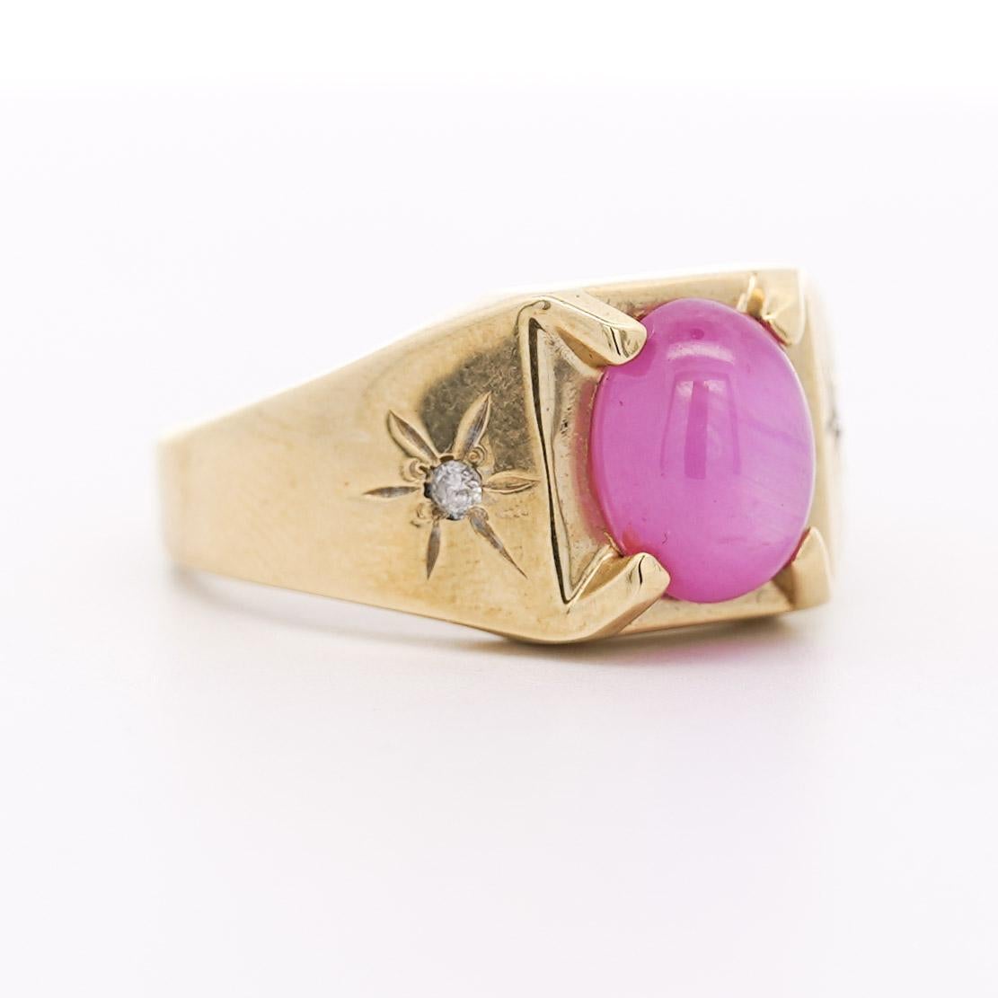 Pink Star Sapphire & Diamond 14K Gold Unisex Statement Ring im Angebot 1