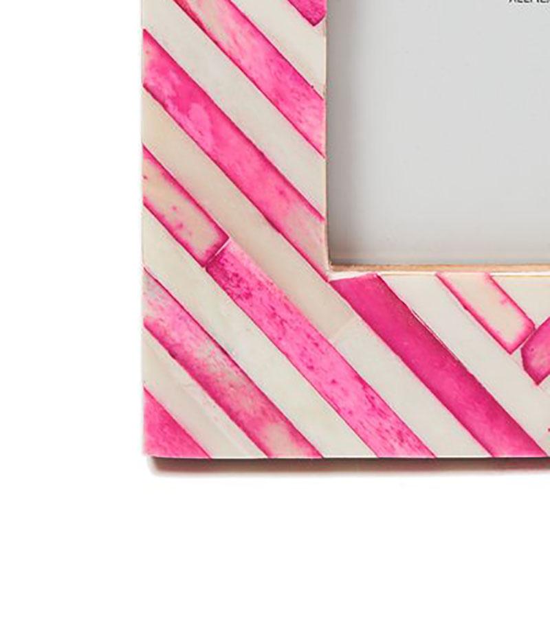 Pink Stripe Modern Bone Inlay Photo Frame  (Moderne) im Angebot