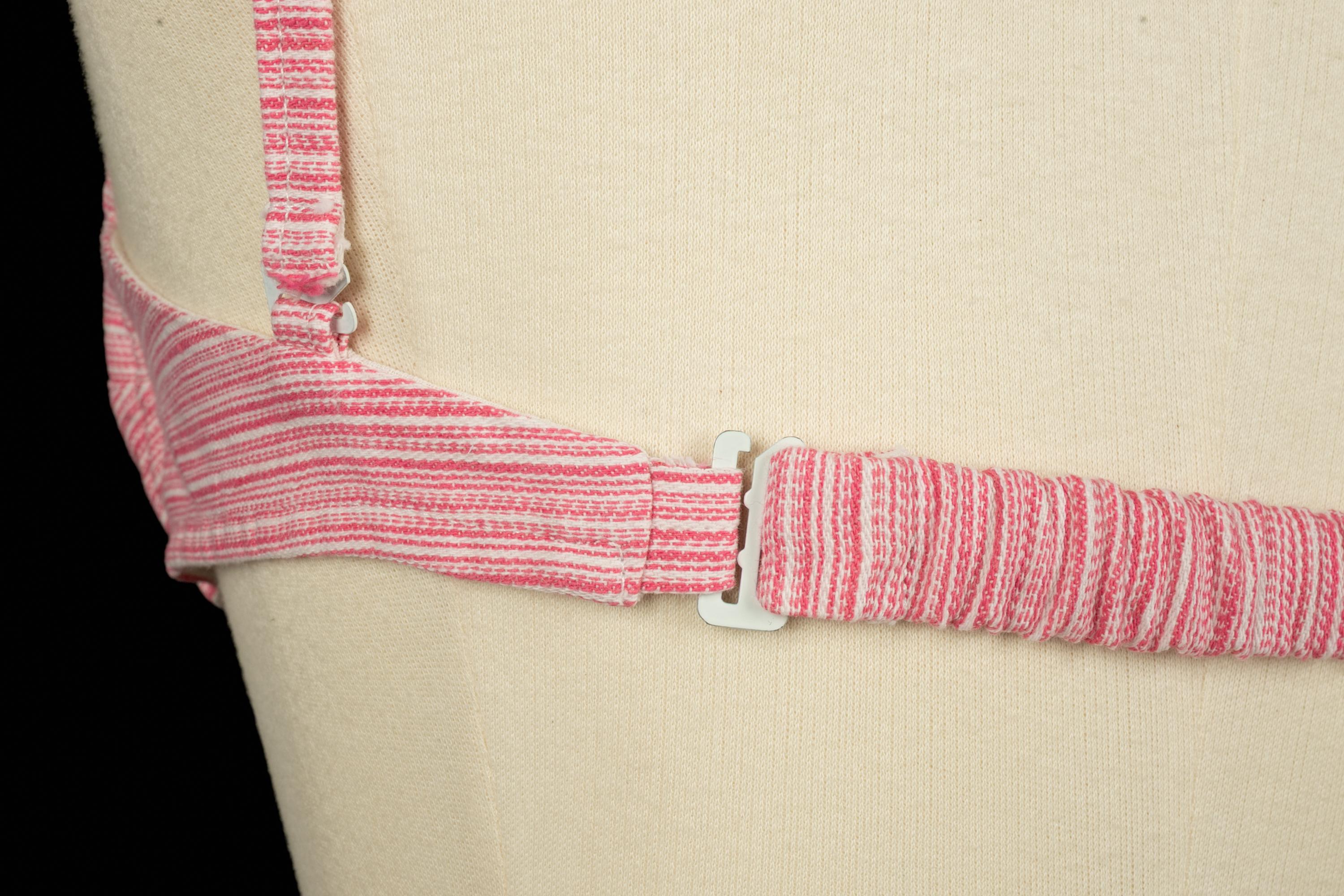 Maillot de bain rose en vente 2