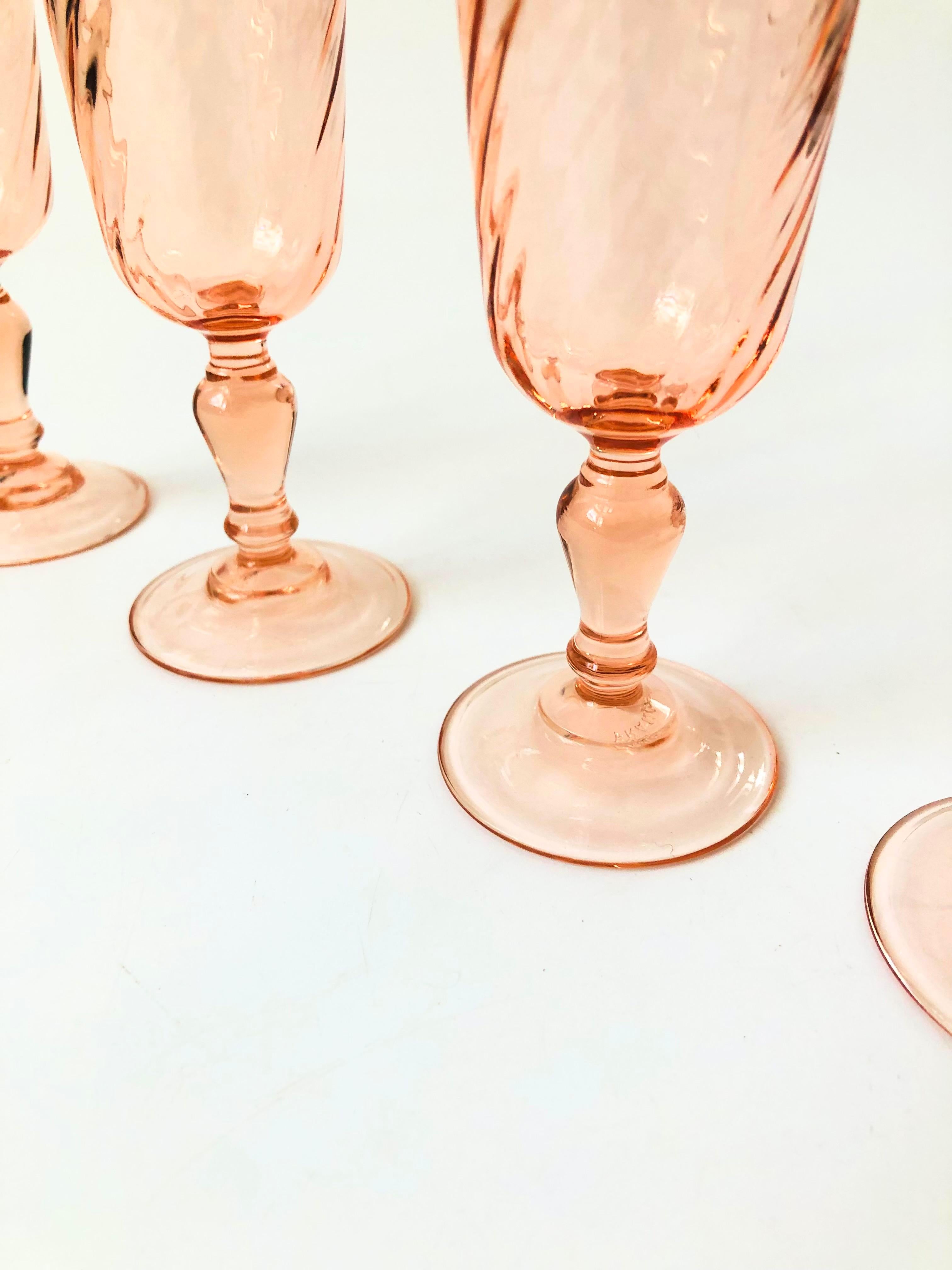French Pink Swirl Champagne Flutes - Set of 4 For Sale