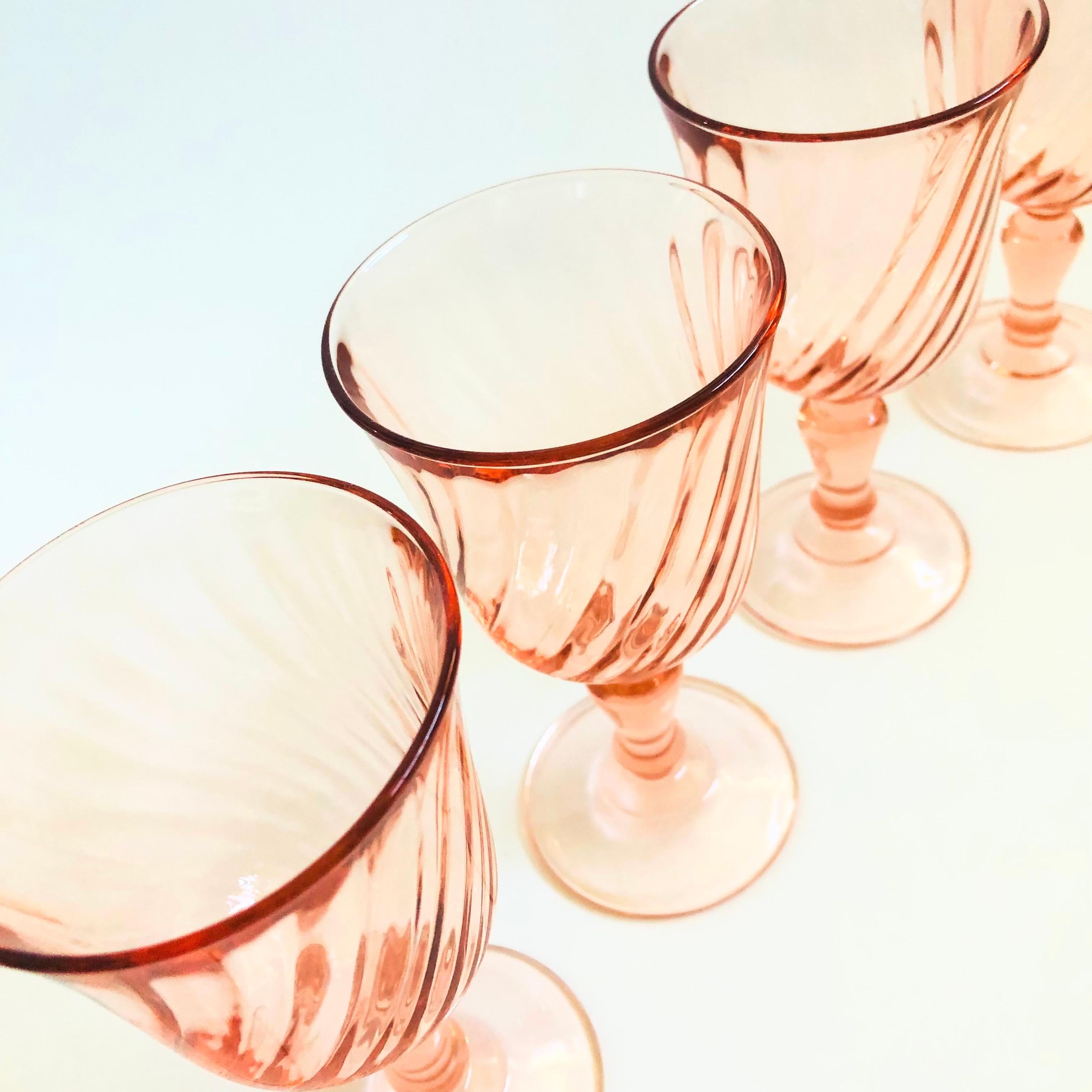 Francese Bicchieri da vino rosa - Set di 5 bicchieri in vendita