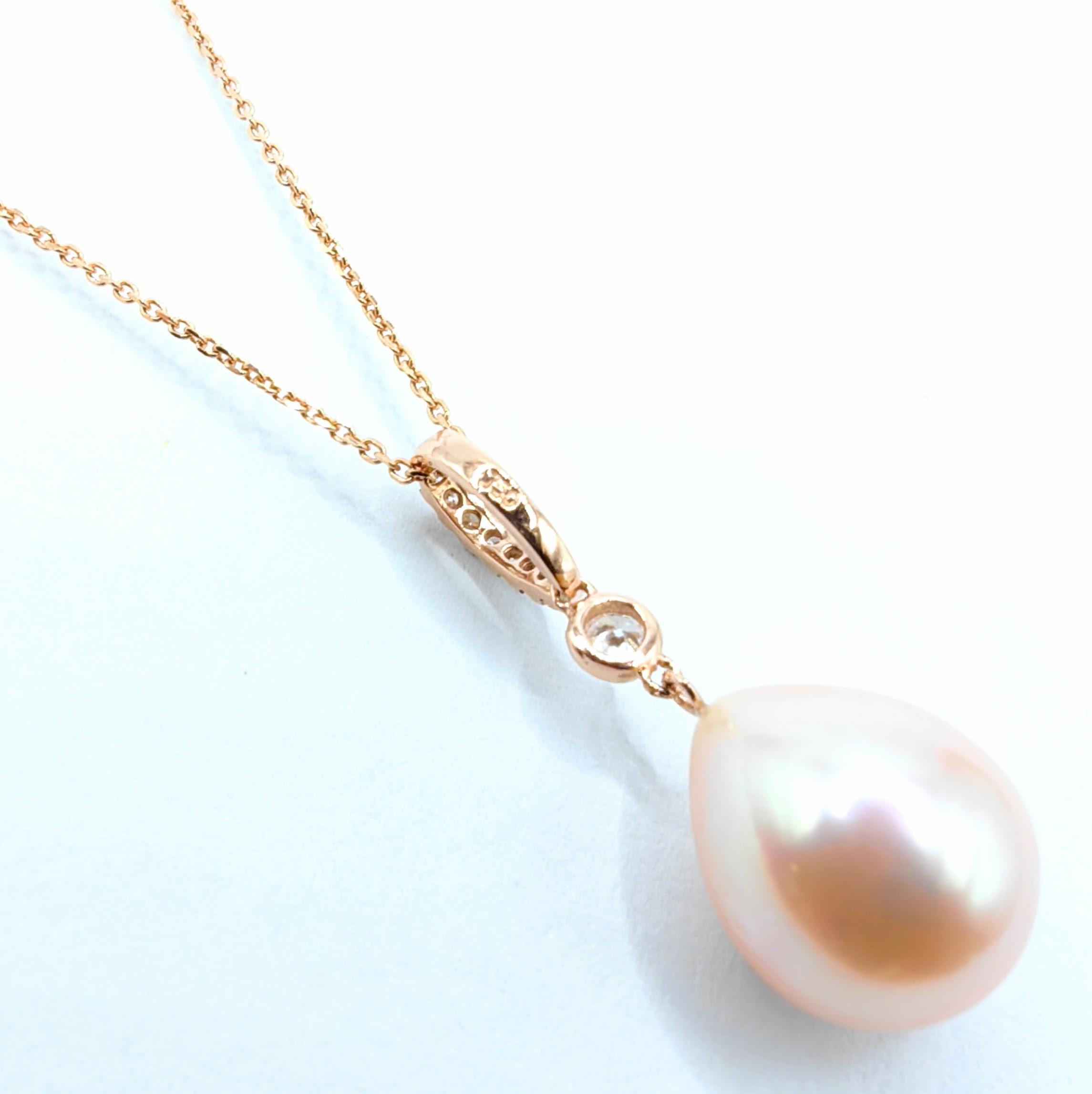 Contemporary Pink Teardrop Baroque Pearl Diamond Necklace Pendant in 18K Rose Gold For Sale