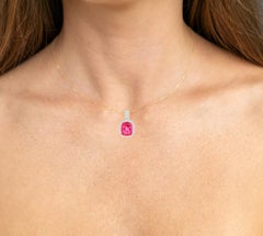 Pendentif topaze rose serti de 6,85 carats en argent plaqué or jaune 18 carats