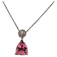 Pink Tourmaline '10.30 Cts', Diamond '1=0.58 + 12=0.20cts', 18kw Gold Pendant