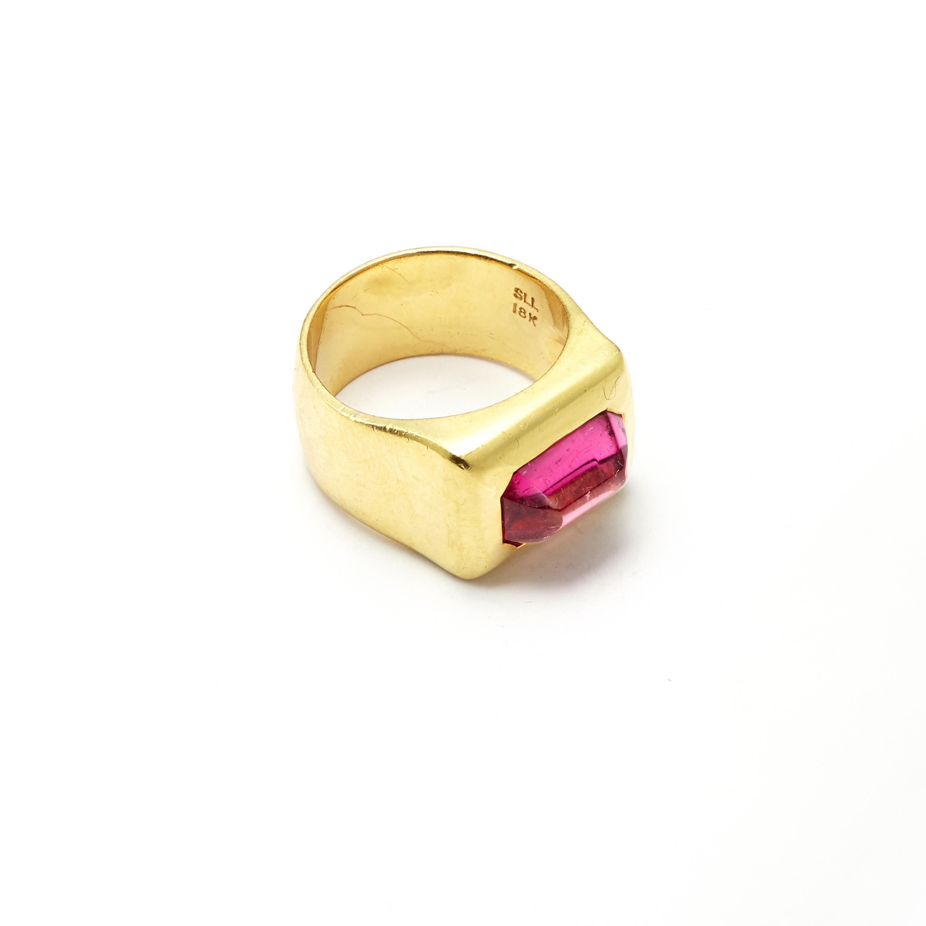This exquisite 18 Karat Gold Greek Signet Ring is set with a Cabochon Cut Pink Tourmaline (2.87 Carat), so elegant in its simplicity.

Dimensions of Pink Tourmaline: 11.6mm x 7.3mm

Ring size*: 7 1/4

*Ring can be resized for a custom fit.
**Any