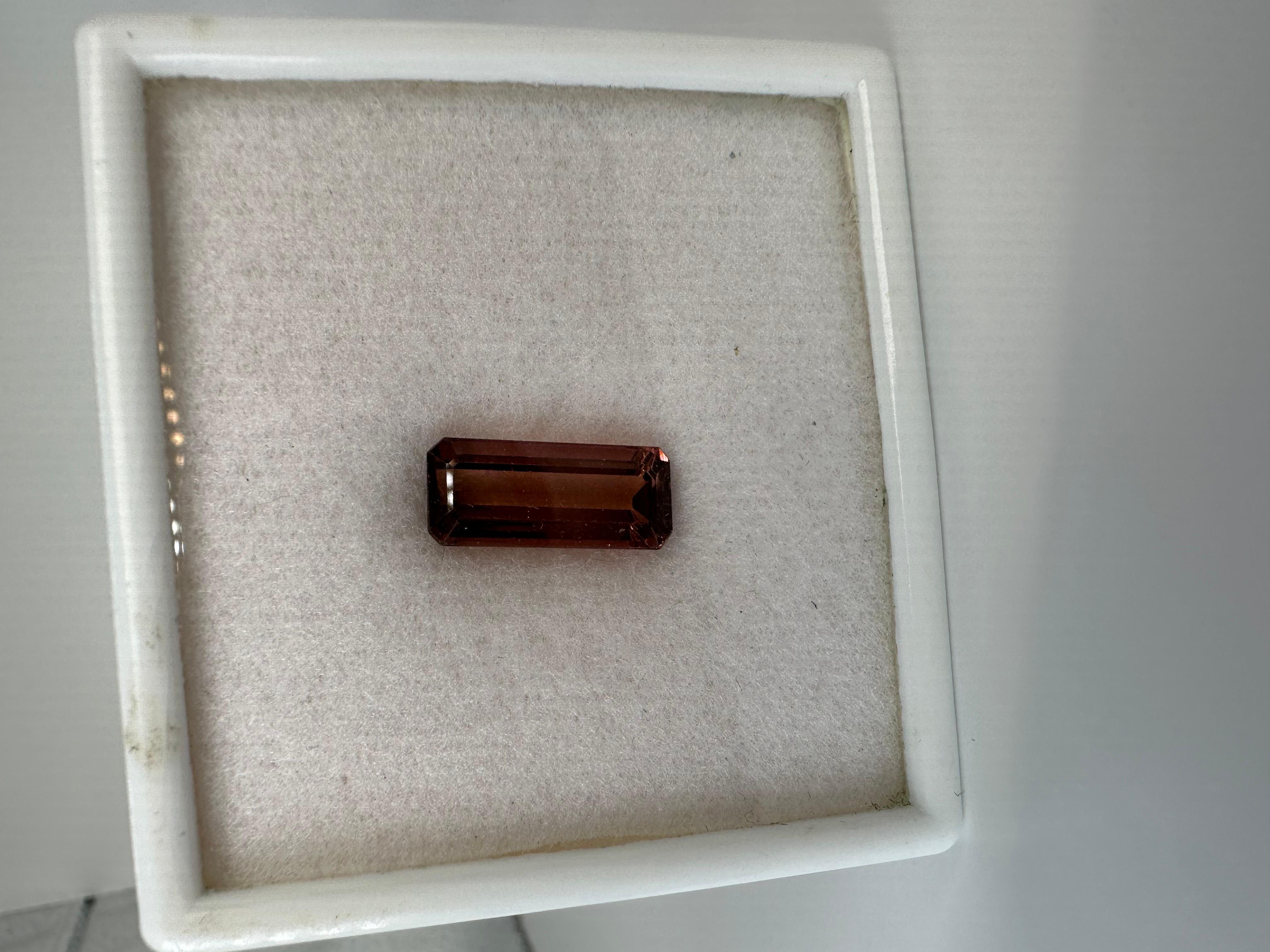 Natural pink tourmaline, very good quality, beautiful sparkle, will come with certificate of authenticity.

NATURAL GEMSTONE(S): Tourmaline
Clarity/Color: Slightly Included/Pink
Cut: Rectangular
Treatment: none


WHAT YOU GET AT STAMPAR